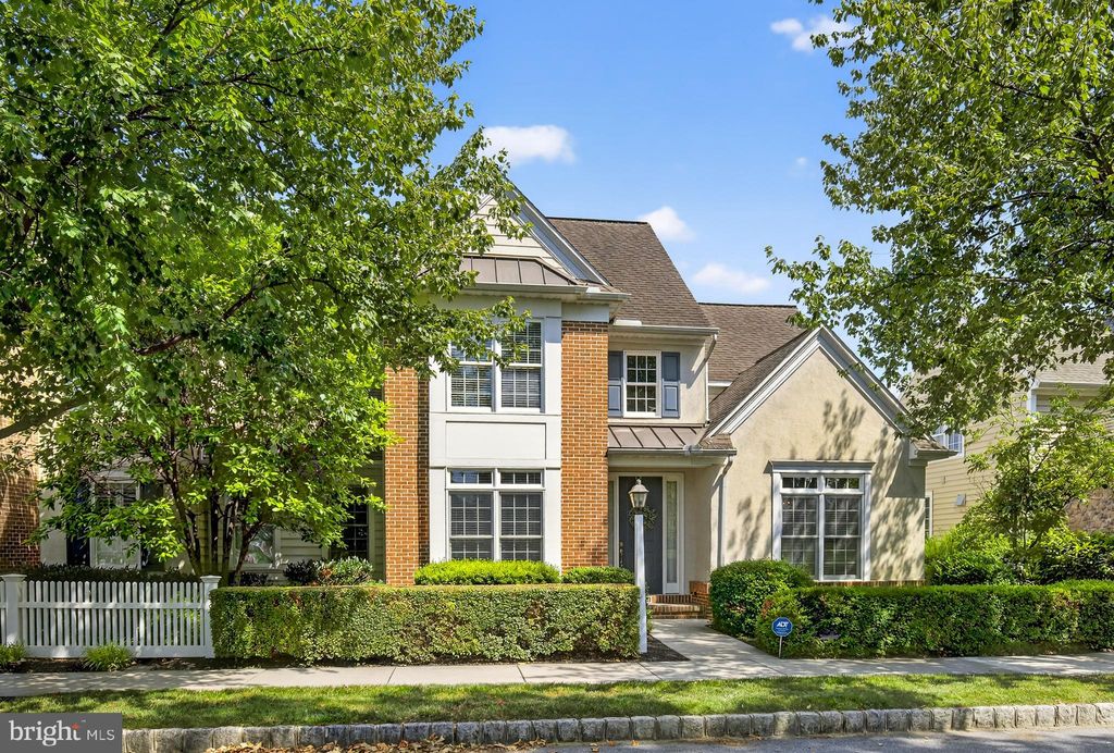 Photo of 1453 Grassy Way, LANCASTER, PA 17601 (MLS # PALA2071712)