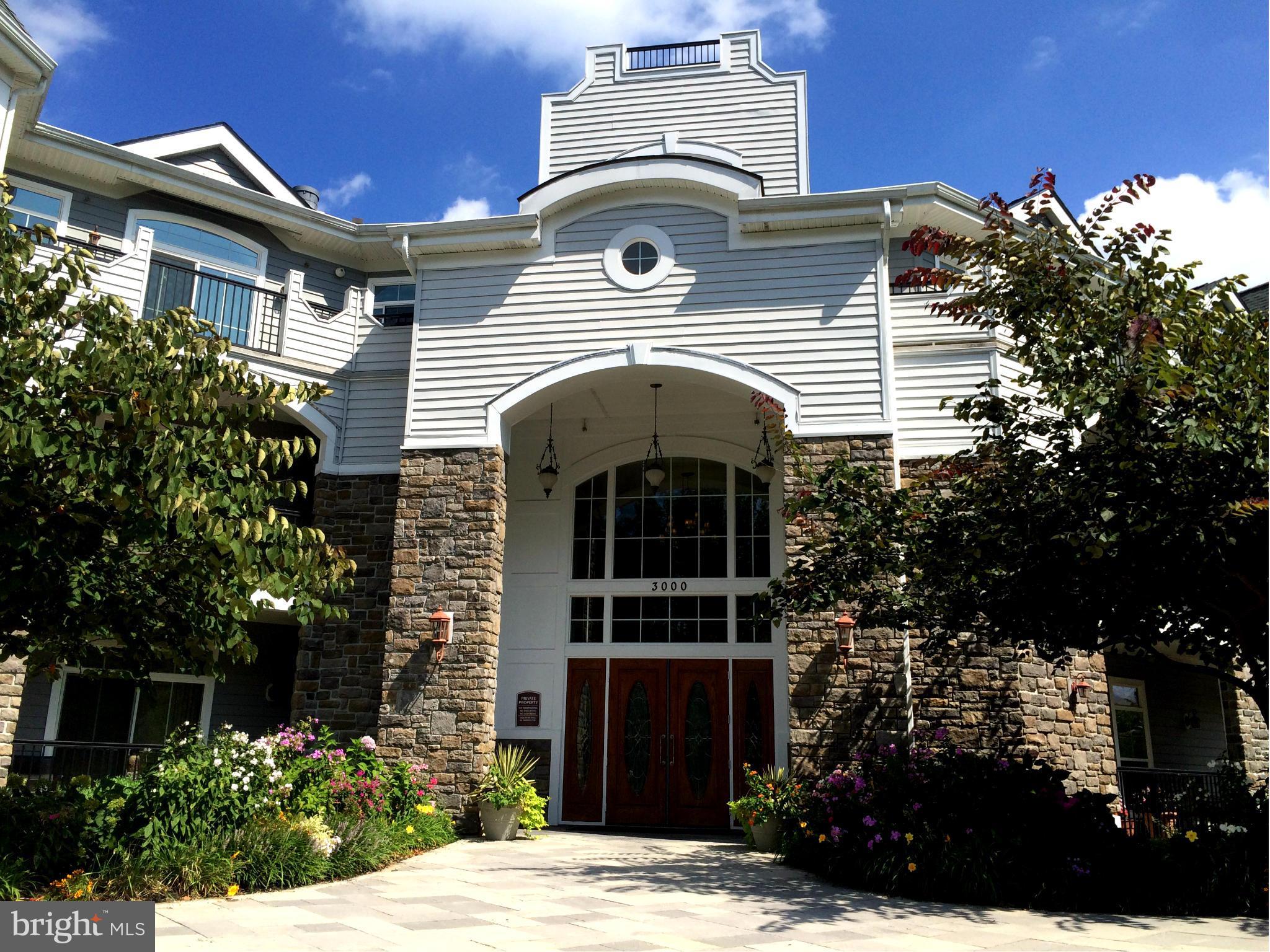 QUARRY LAKE - Residential