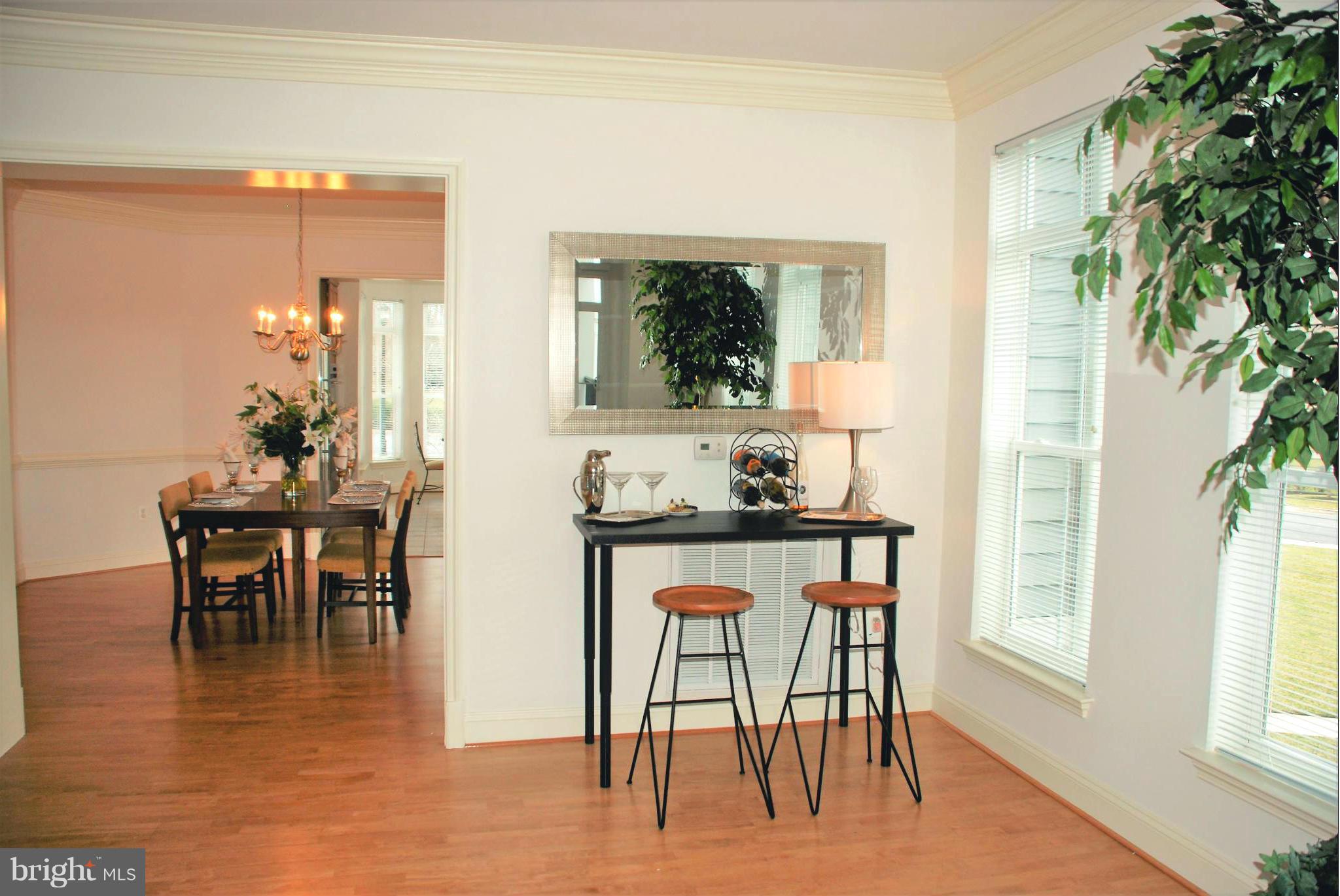 QUARRY LAKE - Residential