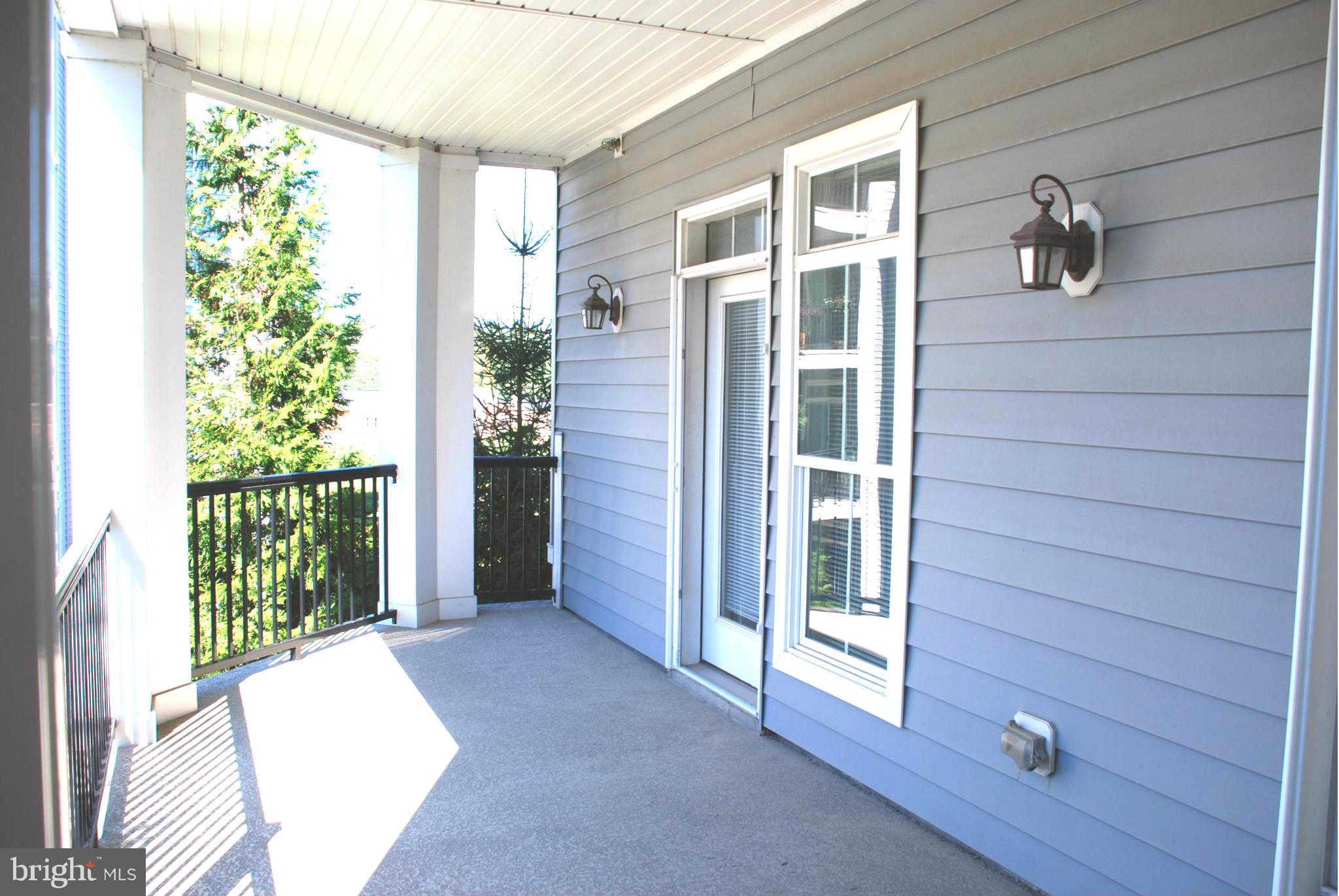 QUARRY LAKE - Residential