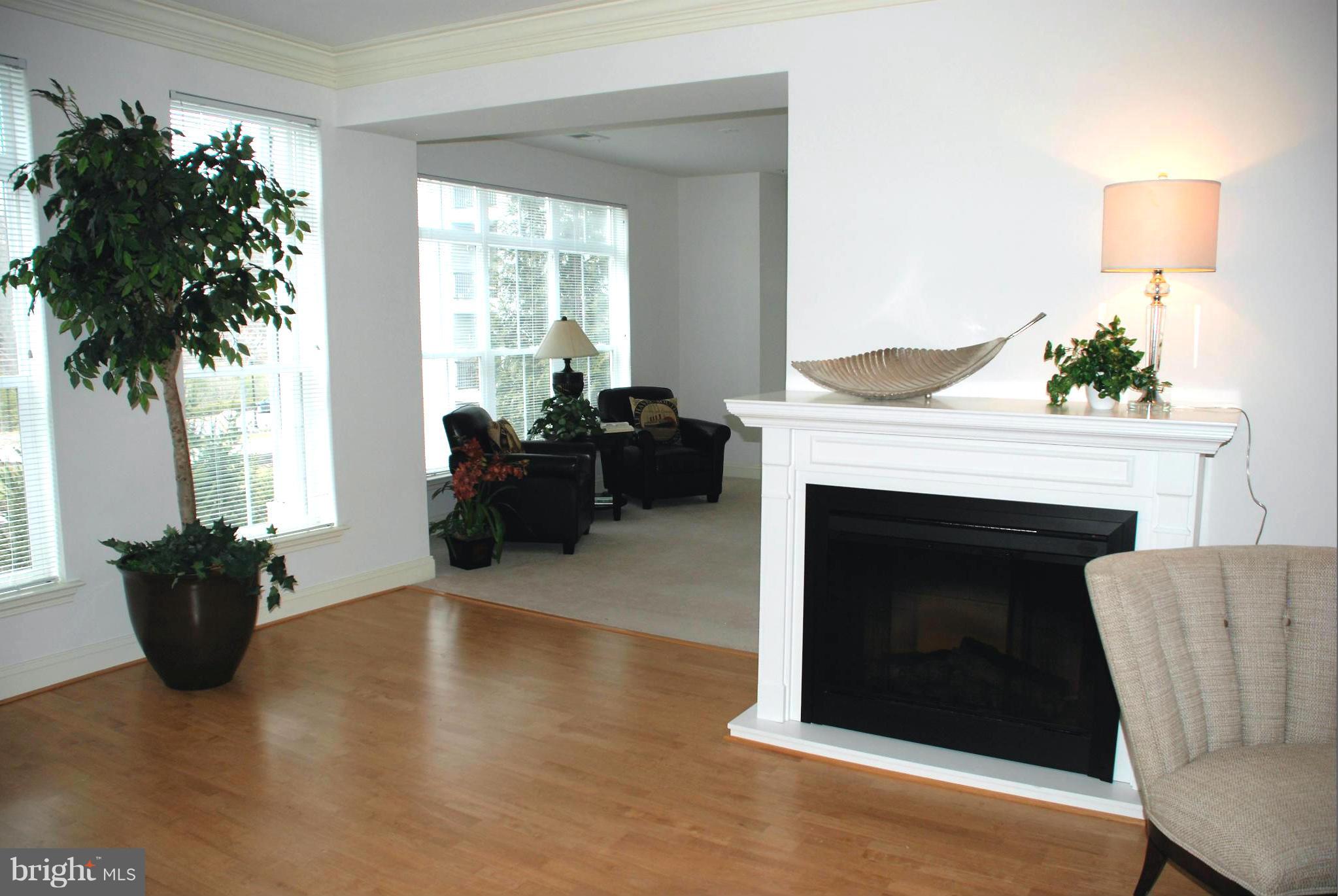 QUARRY LAKE - Residential