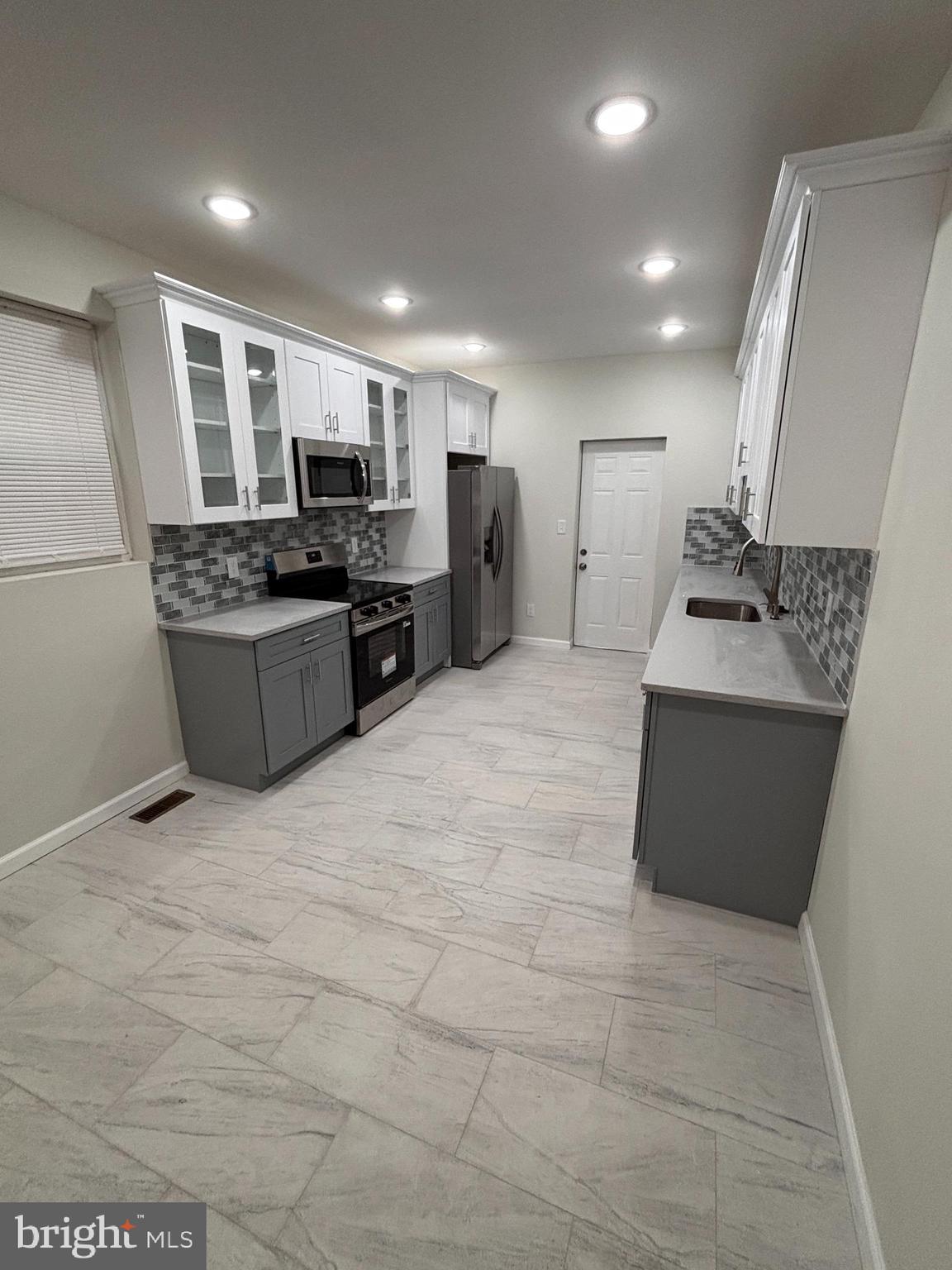 OVERBROOK - Residential