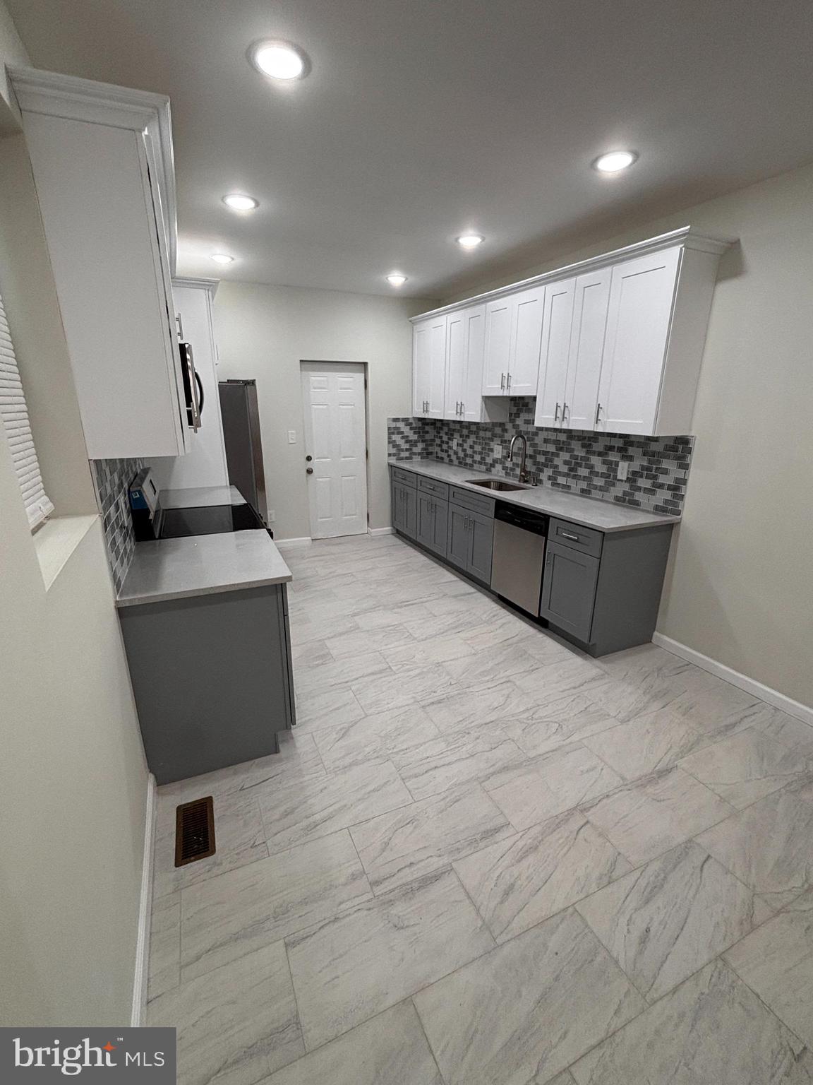 OVERBROOK - Residential