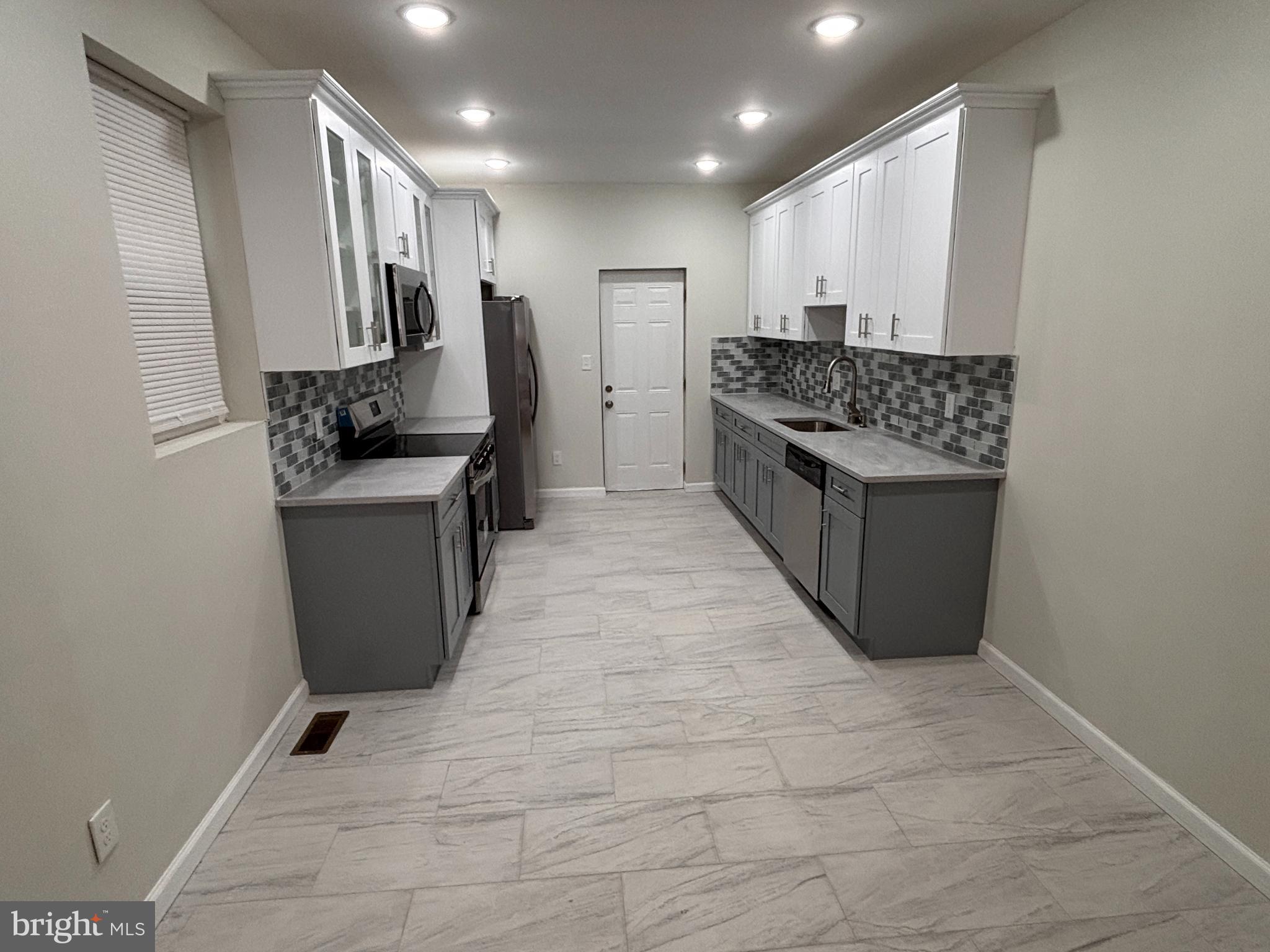 OVERBROOK - Residential