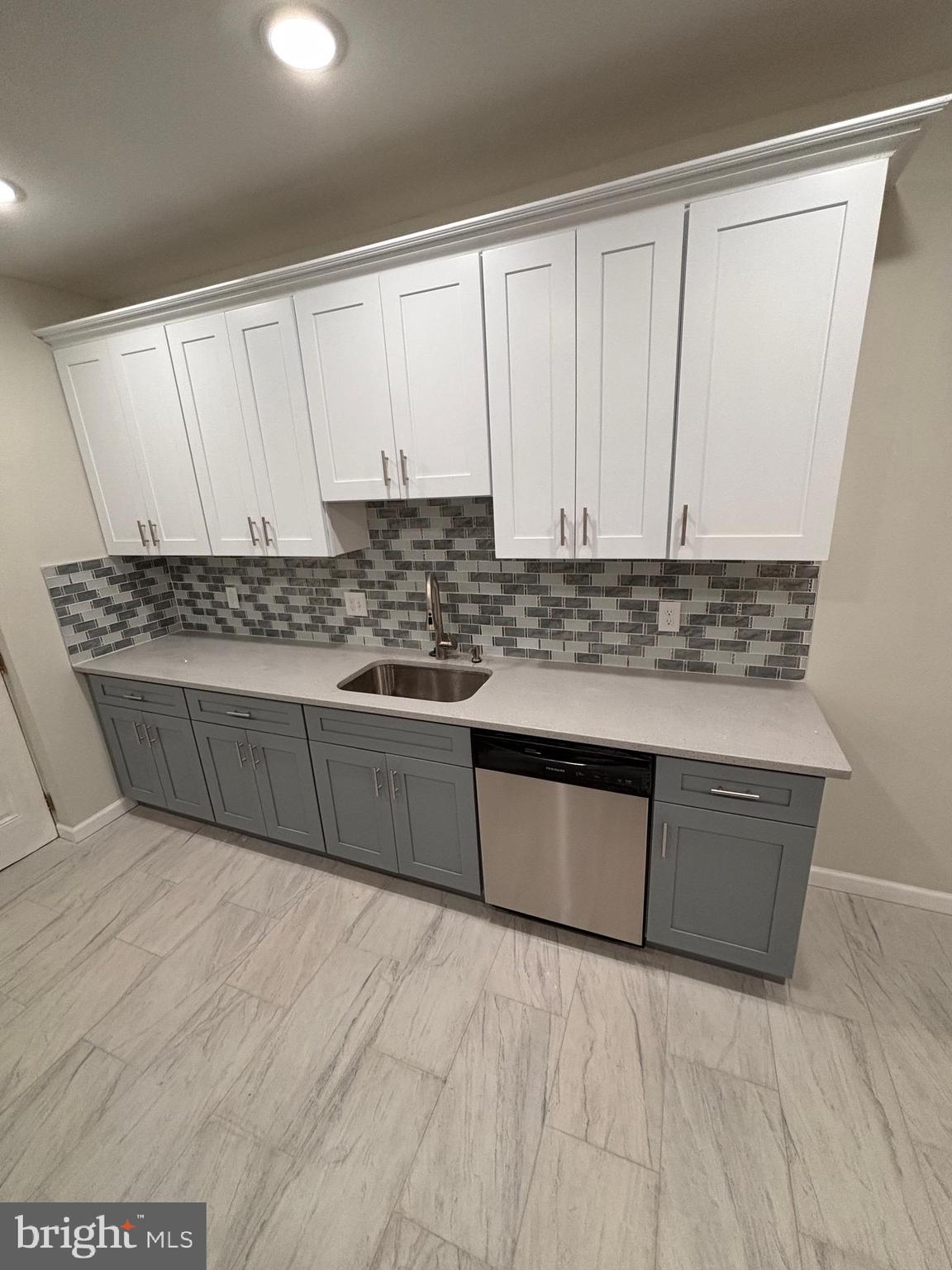 OVERBROOK - Residential