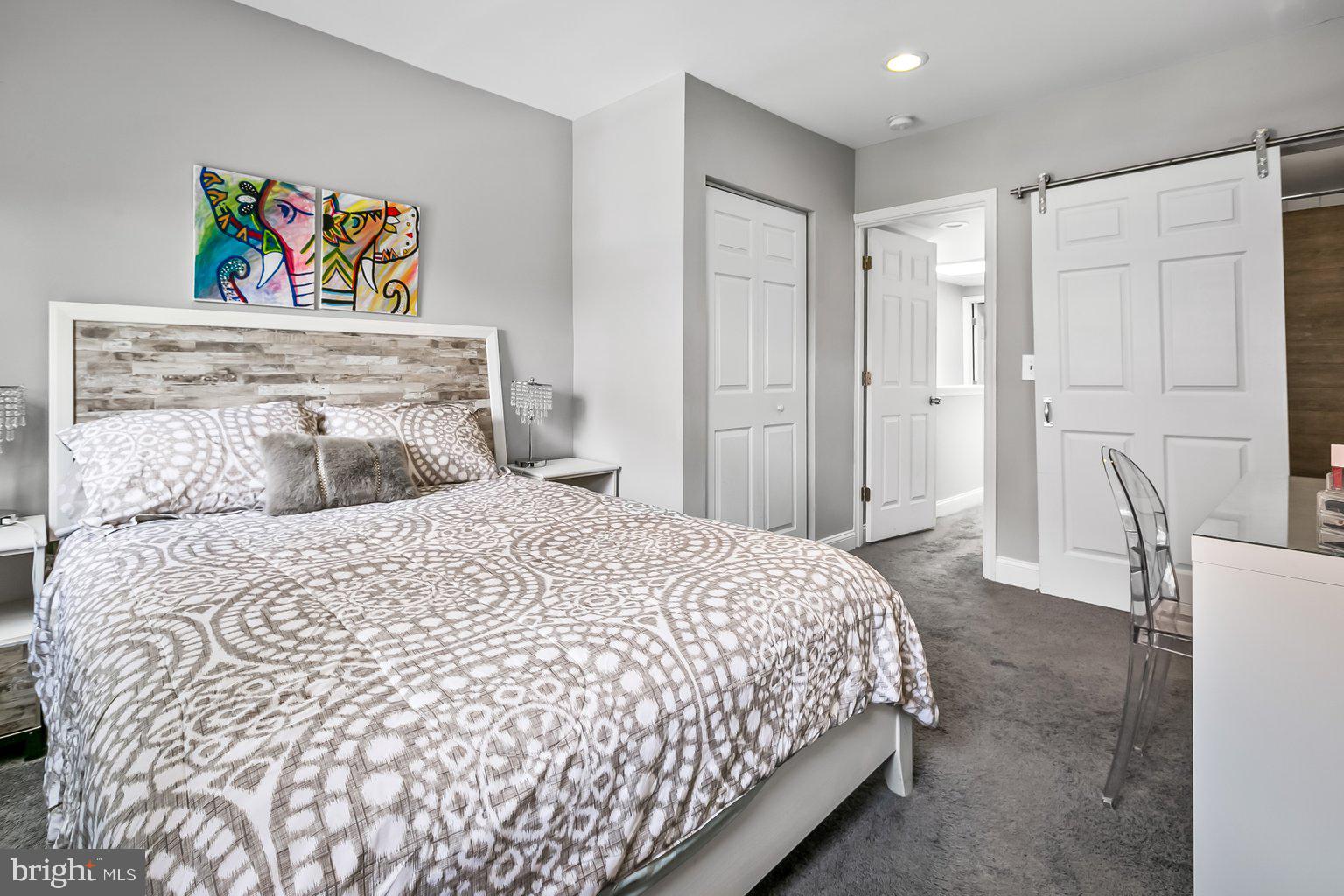 WASHINGTON VILLAGE - Residential