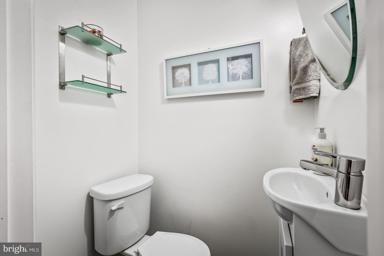 WASHINGTON VILLAGE - Residential