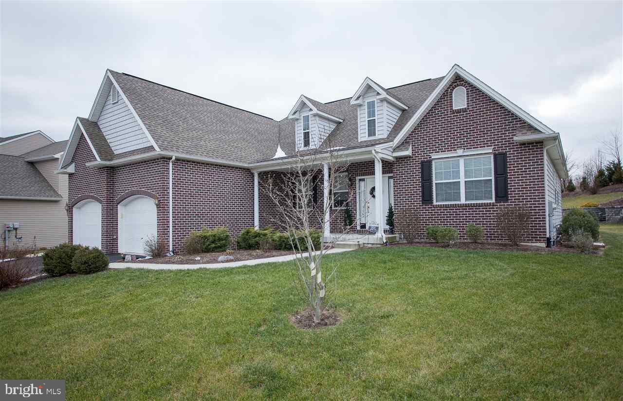 QUAIL HOLLOW - Residential