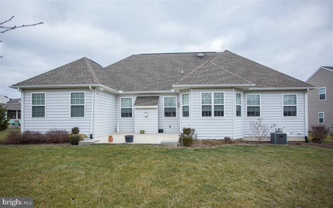 QUAIL HOLLOW - Residential
