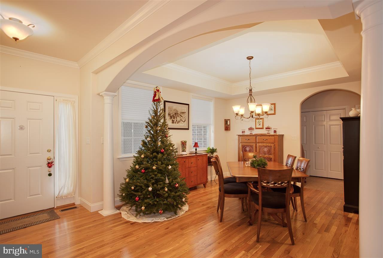 QUAIL HOLLOW - Residential