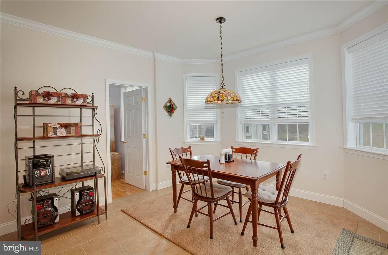 QUAIL HOLLOW - Residential