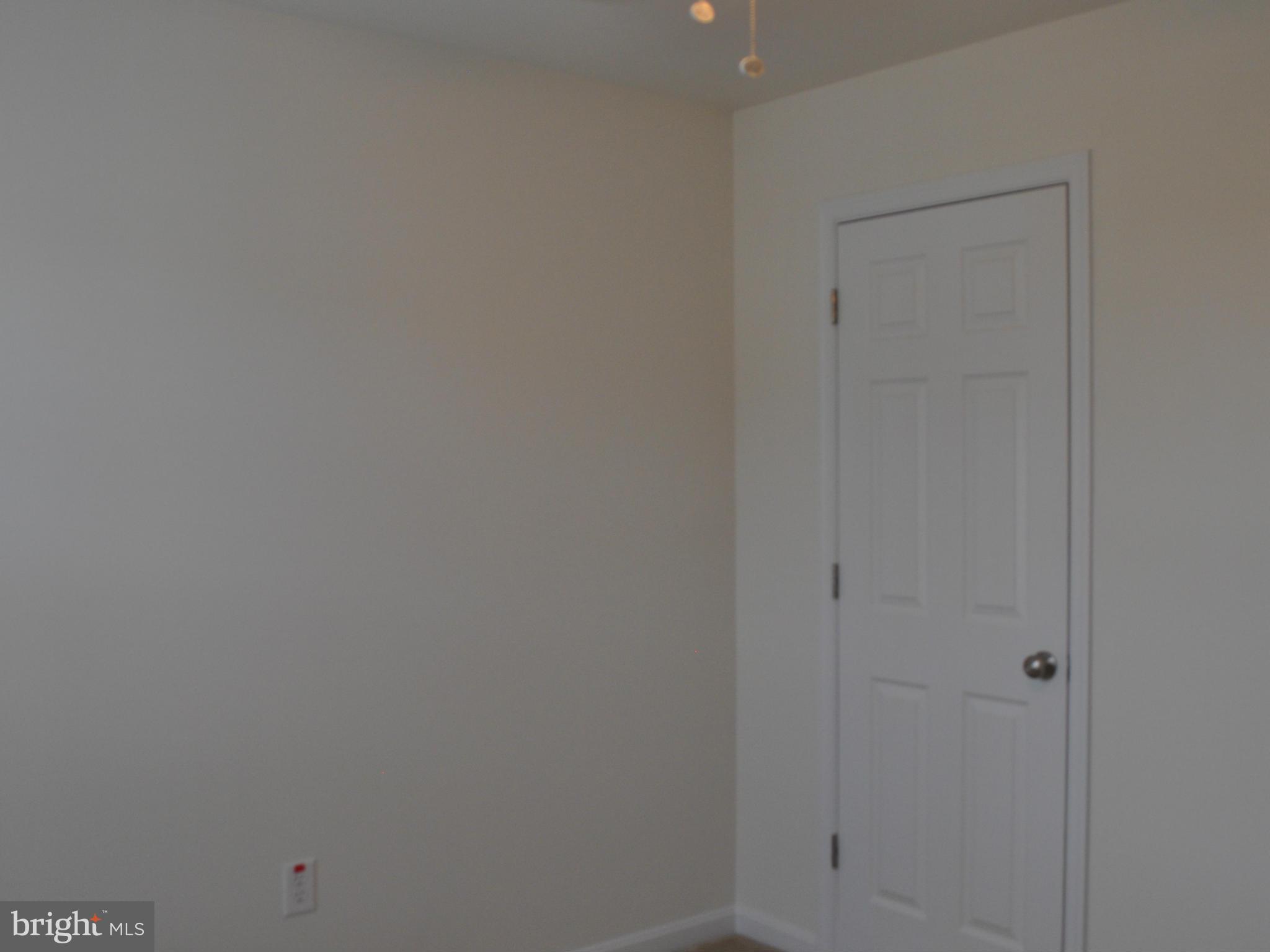 WHISPERING WOODS - Residential Lease