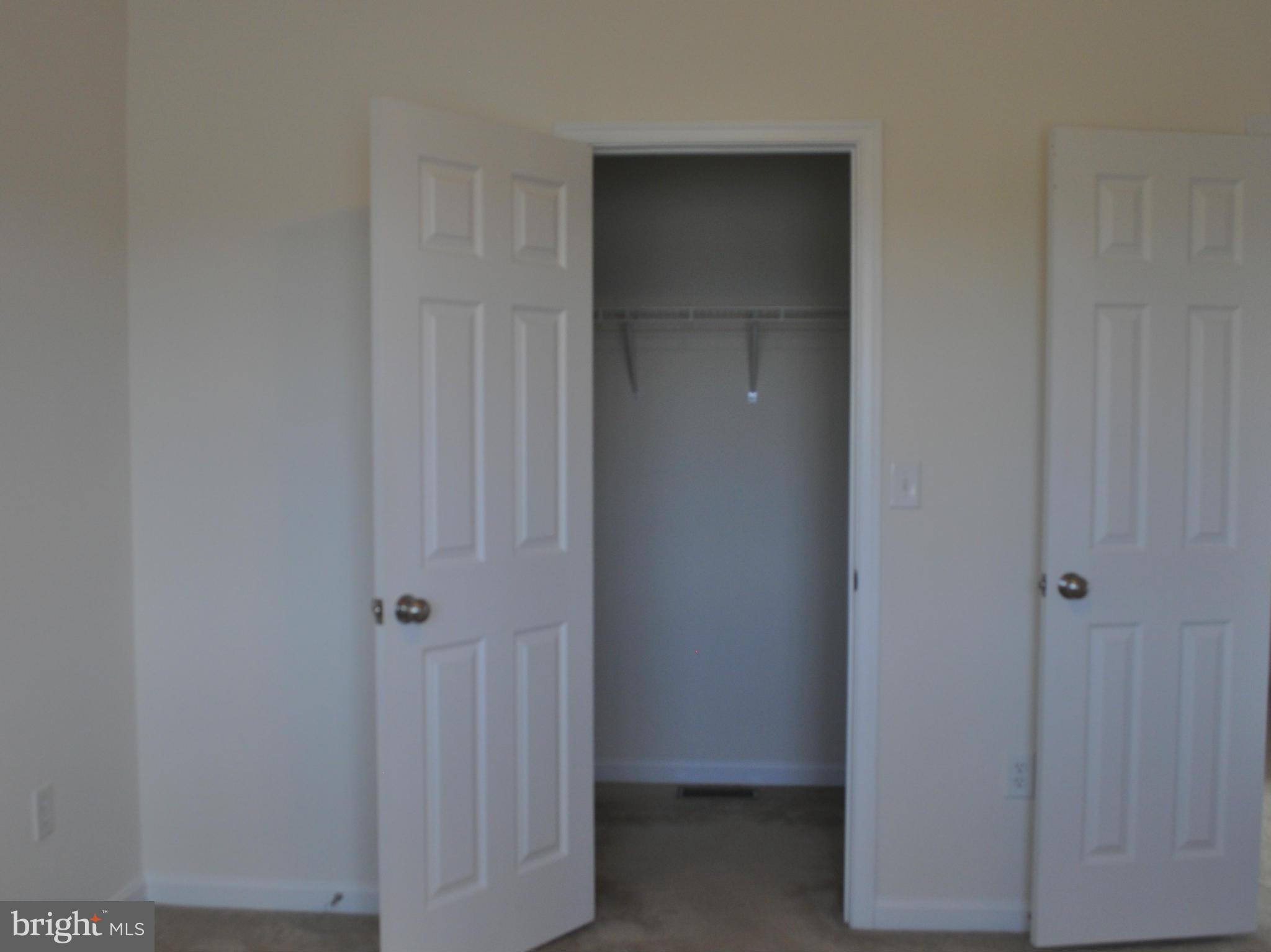 WHISPERING WOODS - Residential Lease