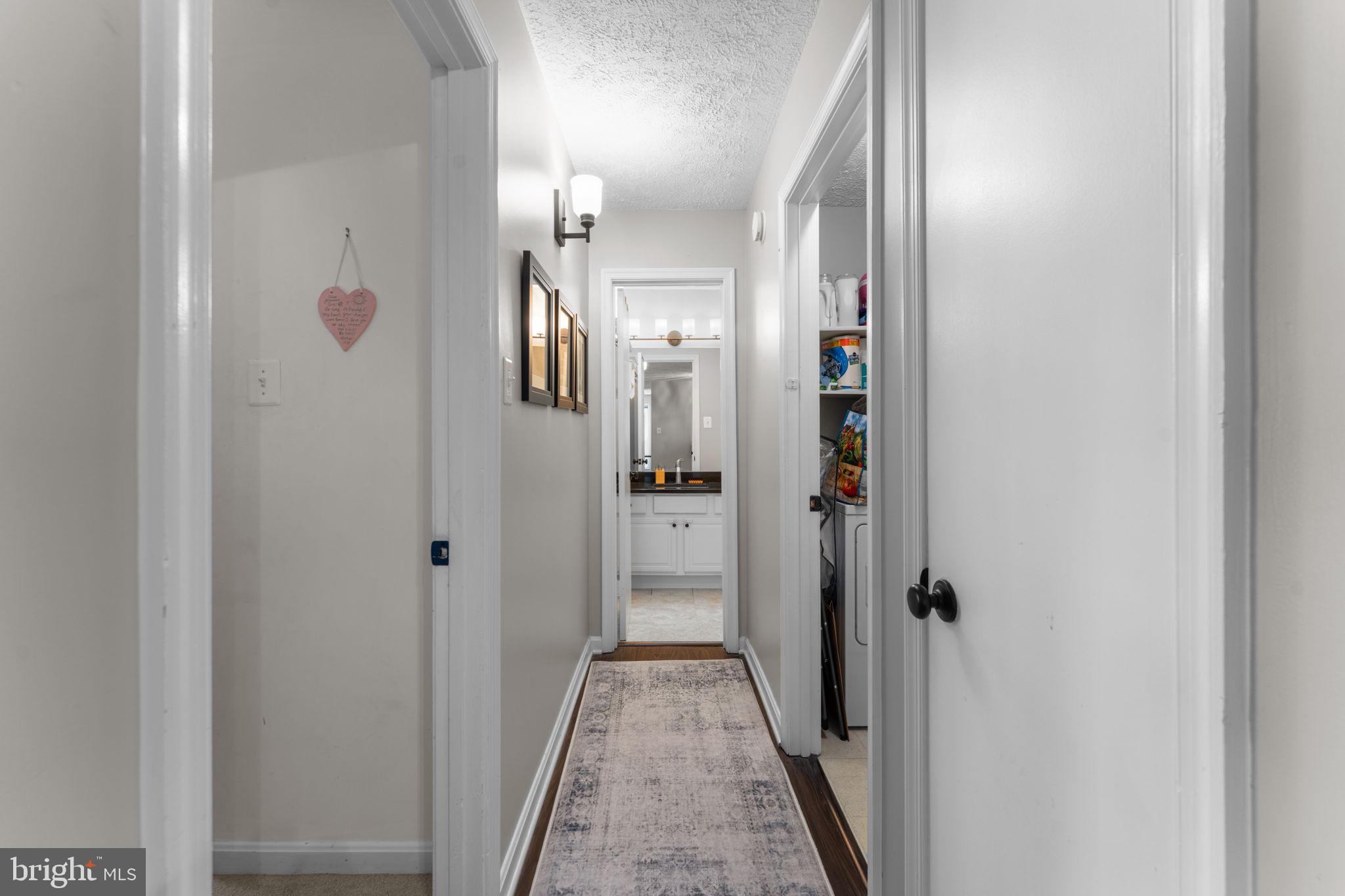 THE OAKTON - Residential