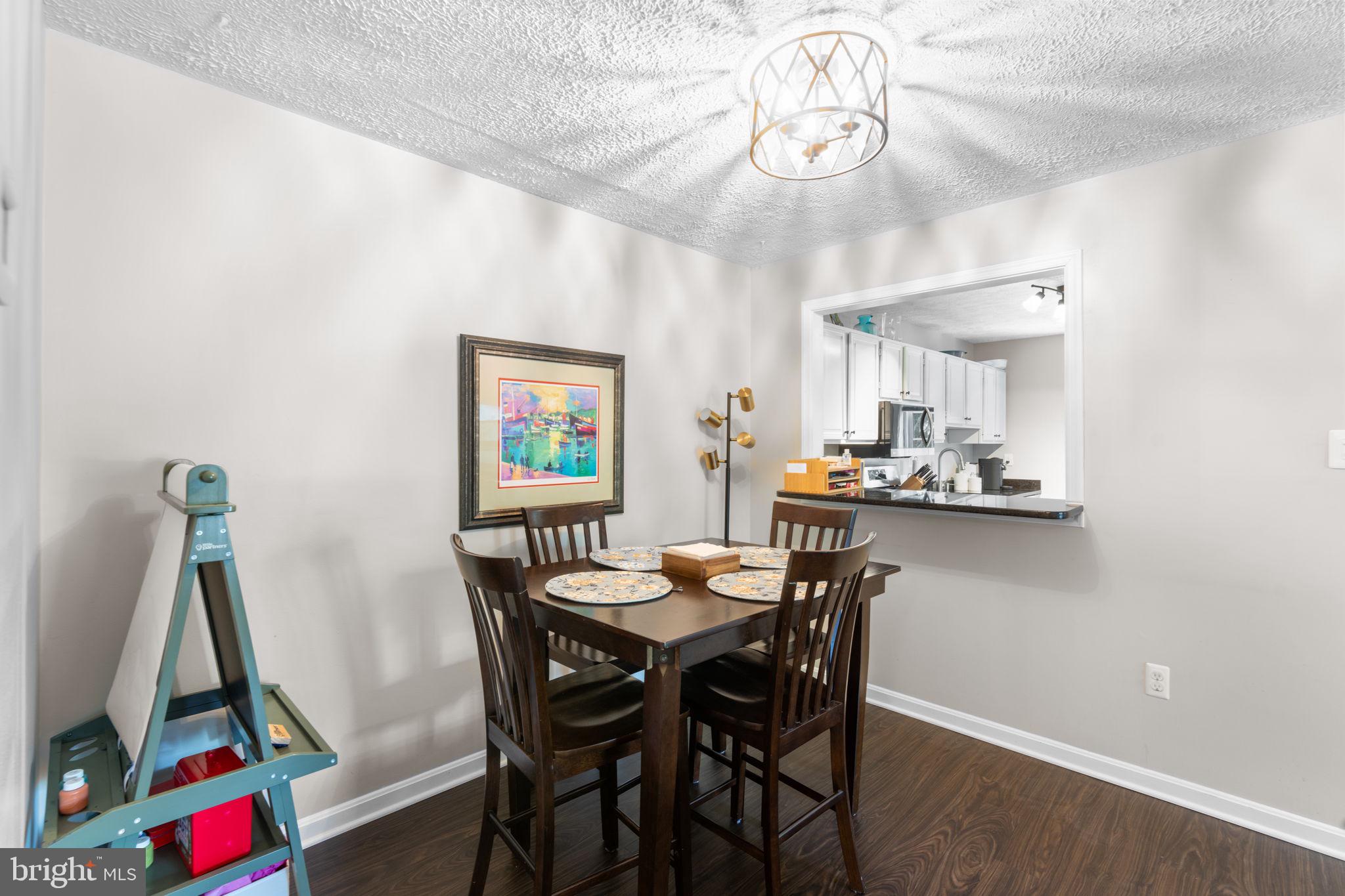 THE OAKTON - Residential