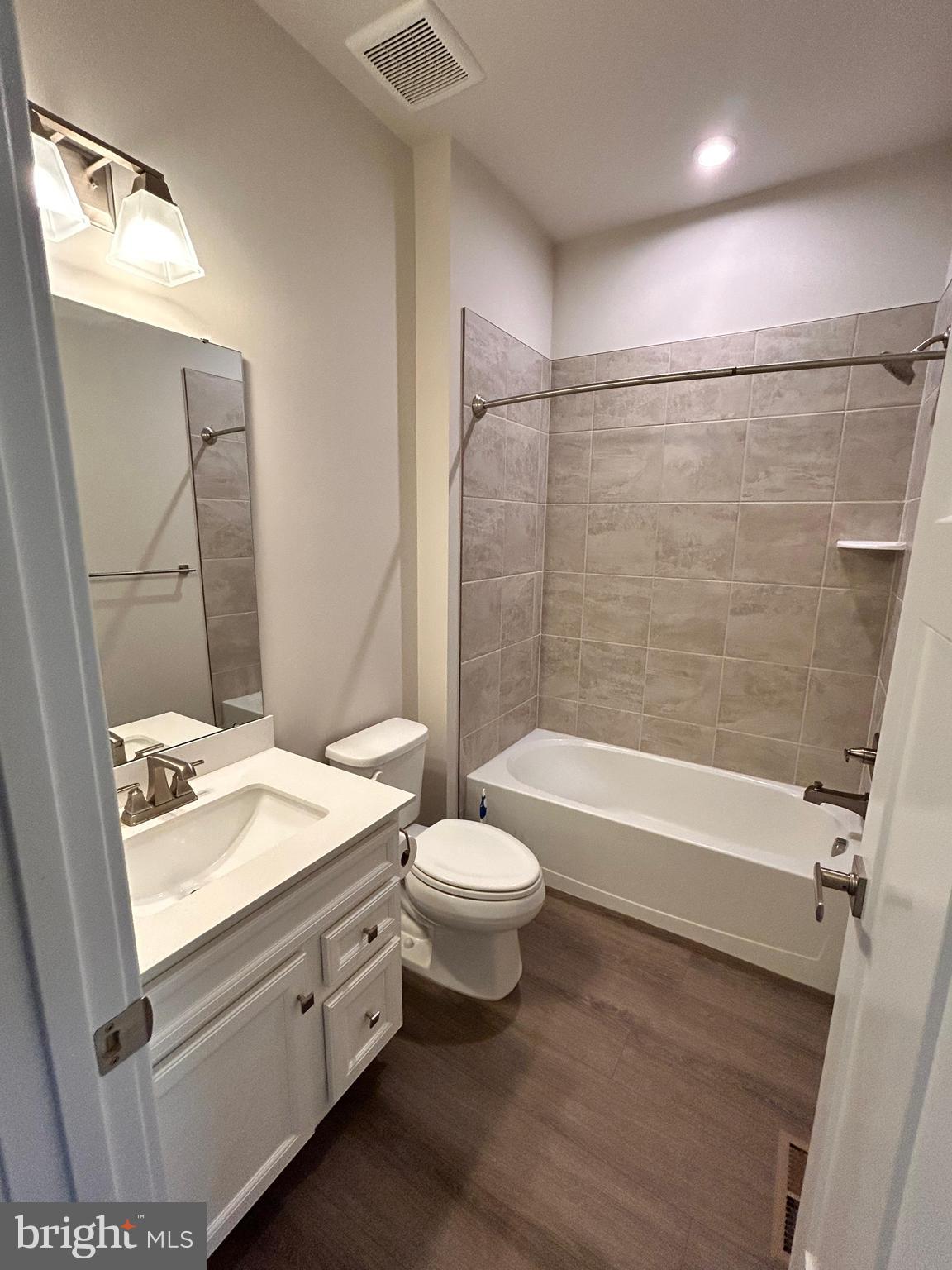 SOUTHLAKE - Residential Lease