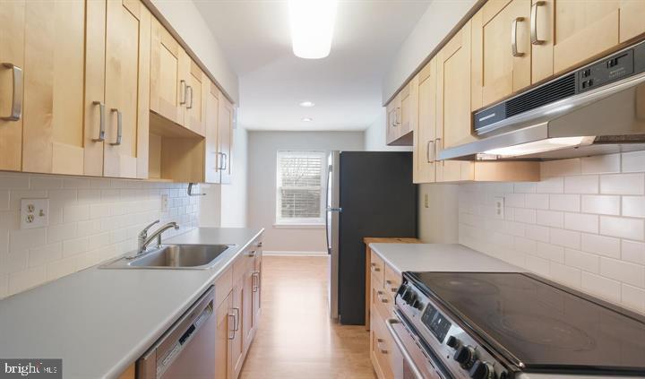 EAGLES RIDGE - Residential