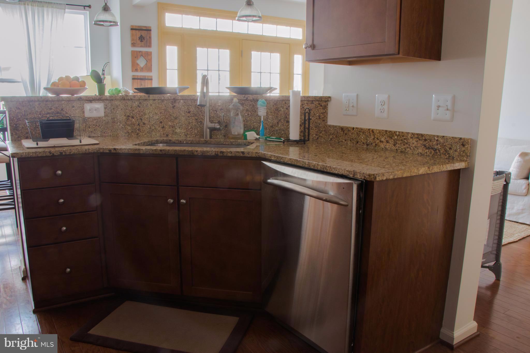 SUMMERWALK AT STONE RIDGE - Residential Lease