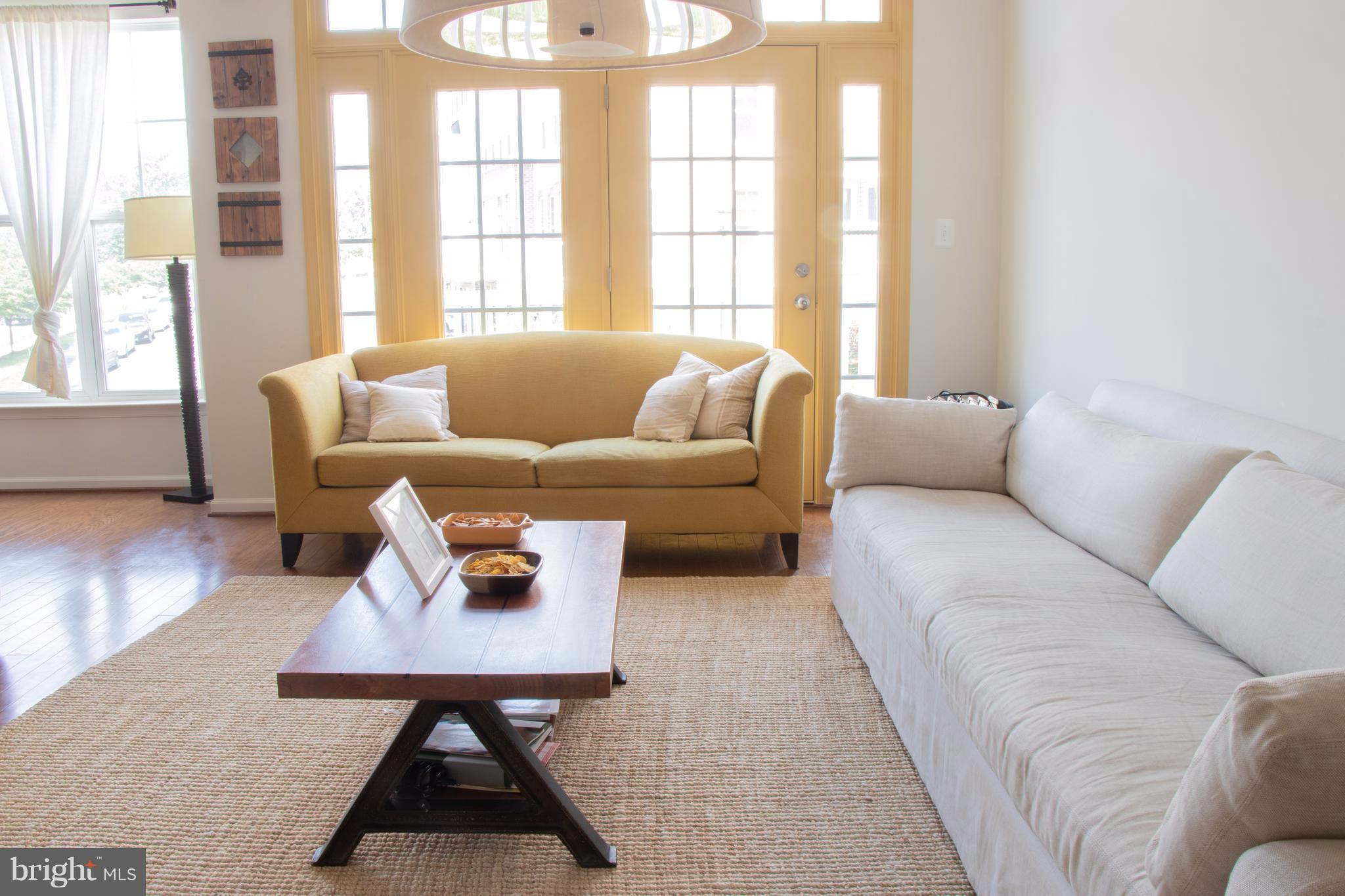 SUMMERWALK AT STONE RIDGE - Residential Lease