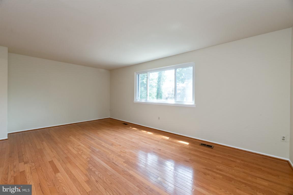 OWEN BROWN ESTATES - Residential Lease