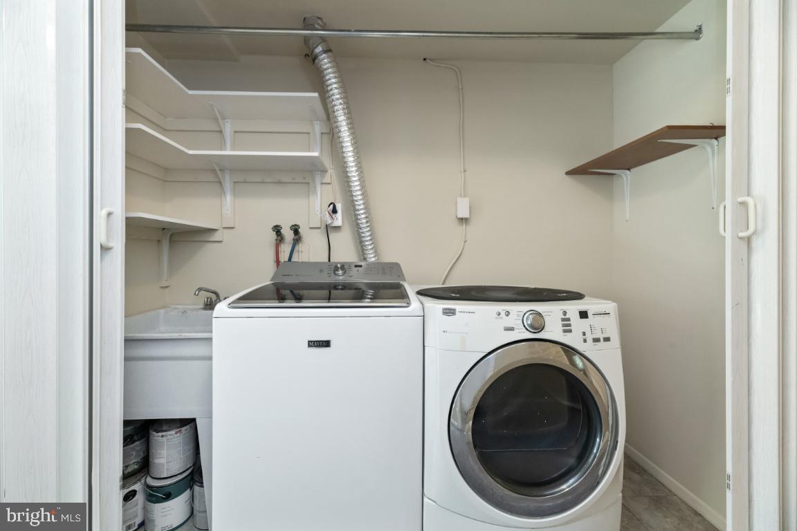 OWEN BROWN ESTATES - Residential Lease