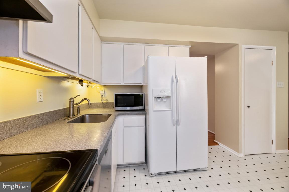 OWEN BROWN ESTATES - Residential Lease