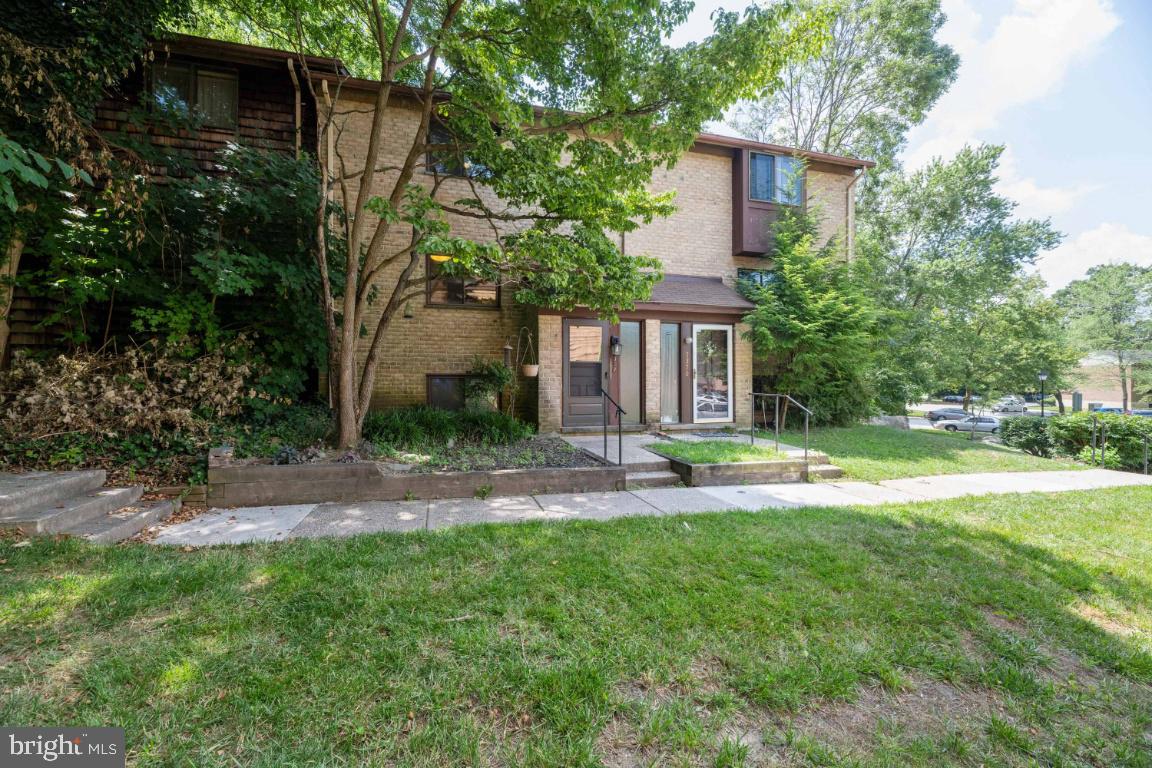 OWEN BROWN ESTATES - Residential Lease