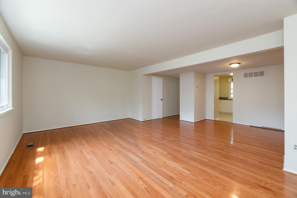 OWEN BROWN ESTATES - Residential Lease