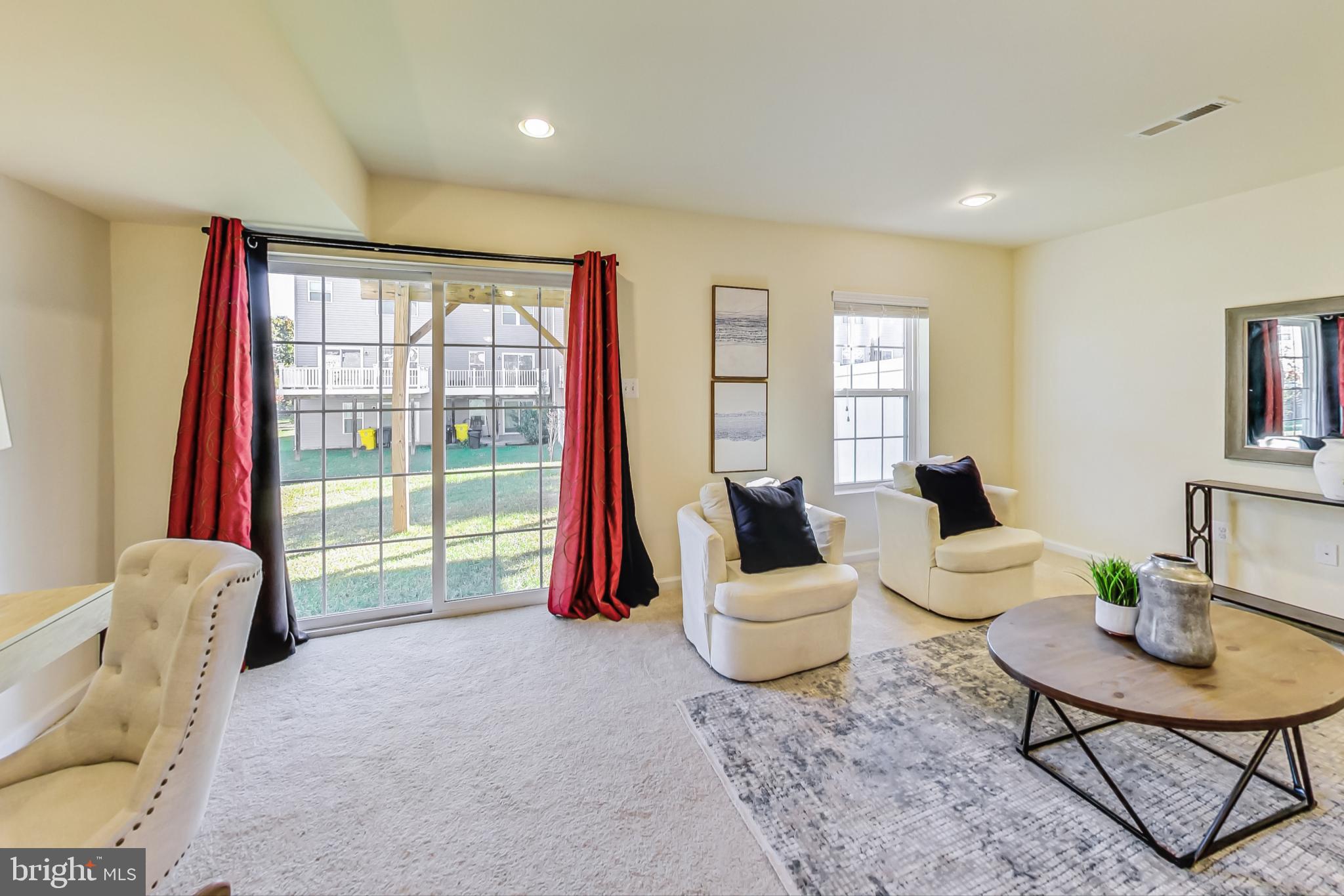 TANYARD SPRINGS - Residential