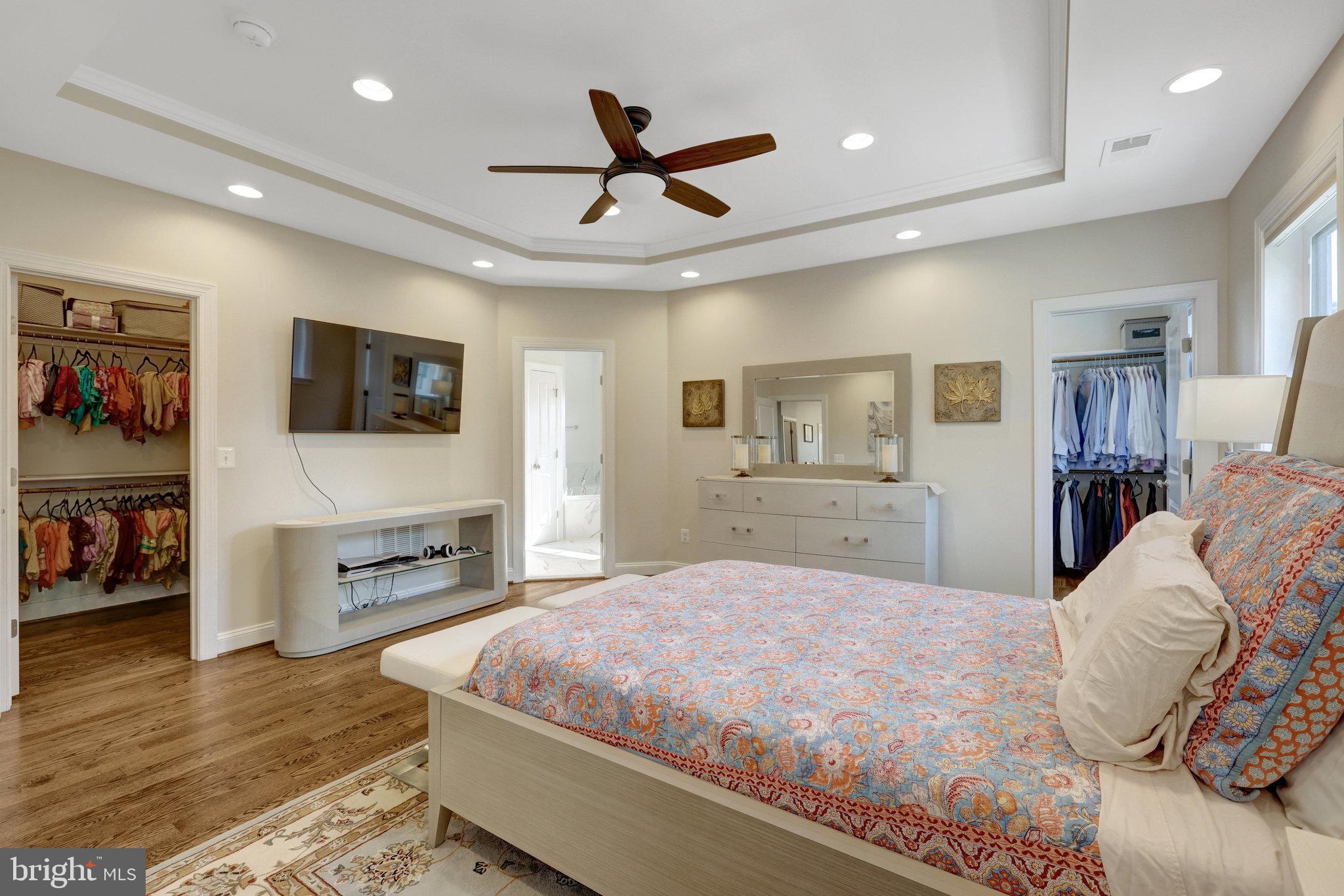 JADE MANOR - Residential