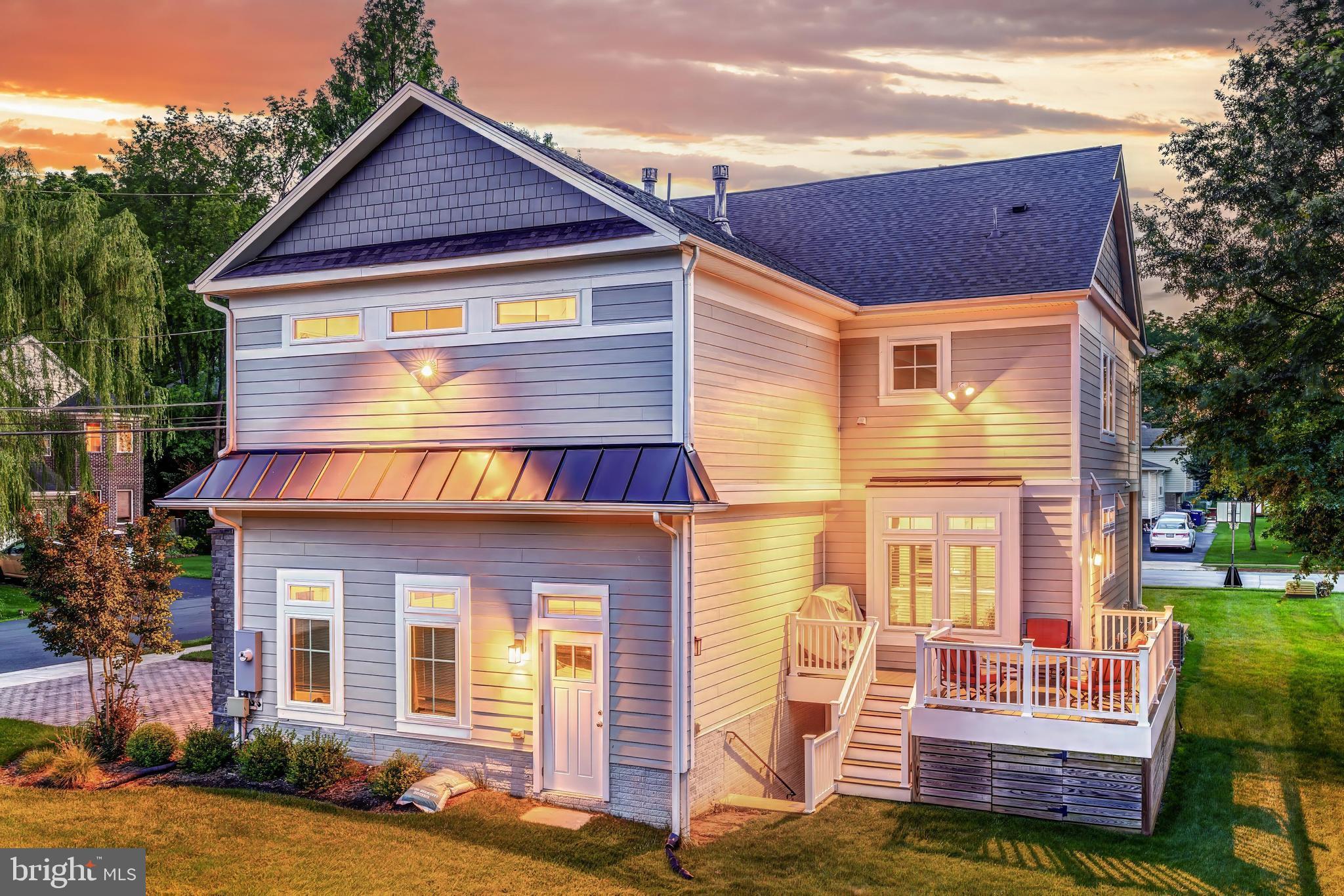 JADE MANOR - Residential