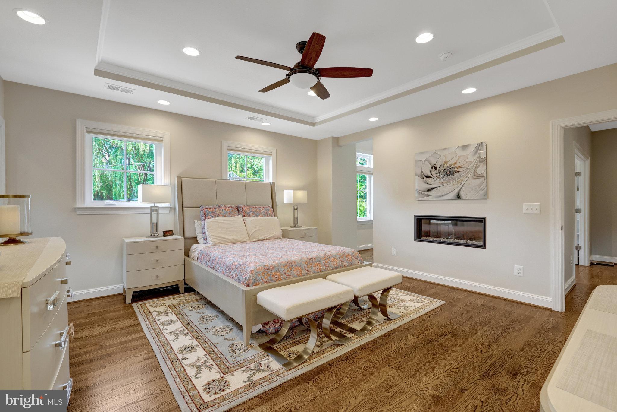 JADE MANOR - Residential