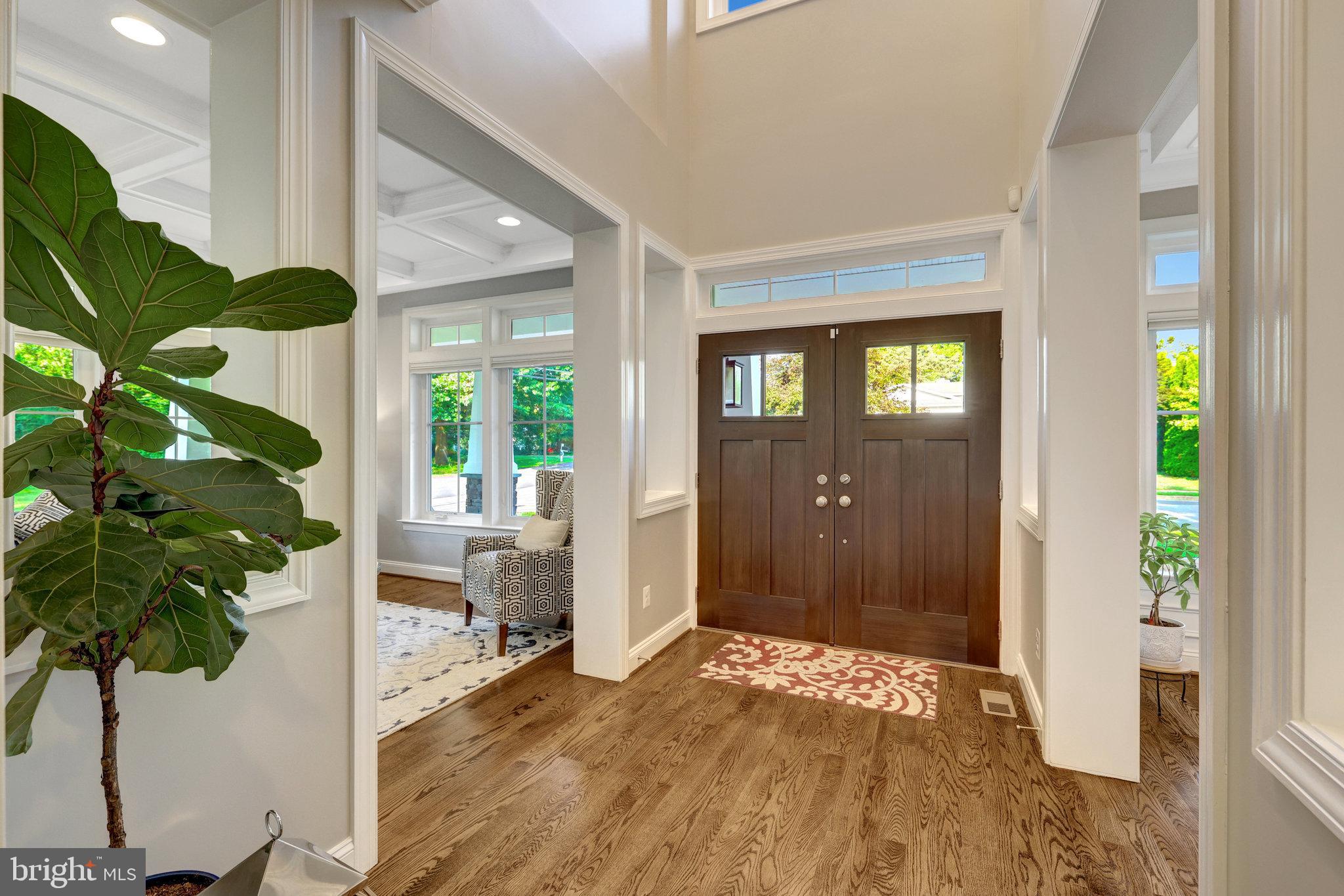 JADE MANOR - Residential