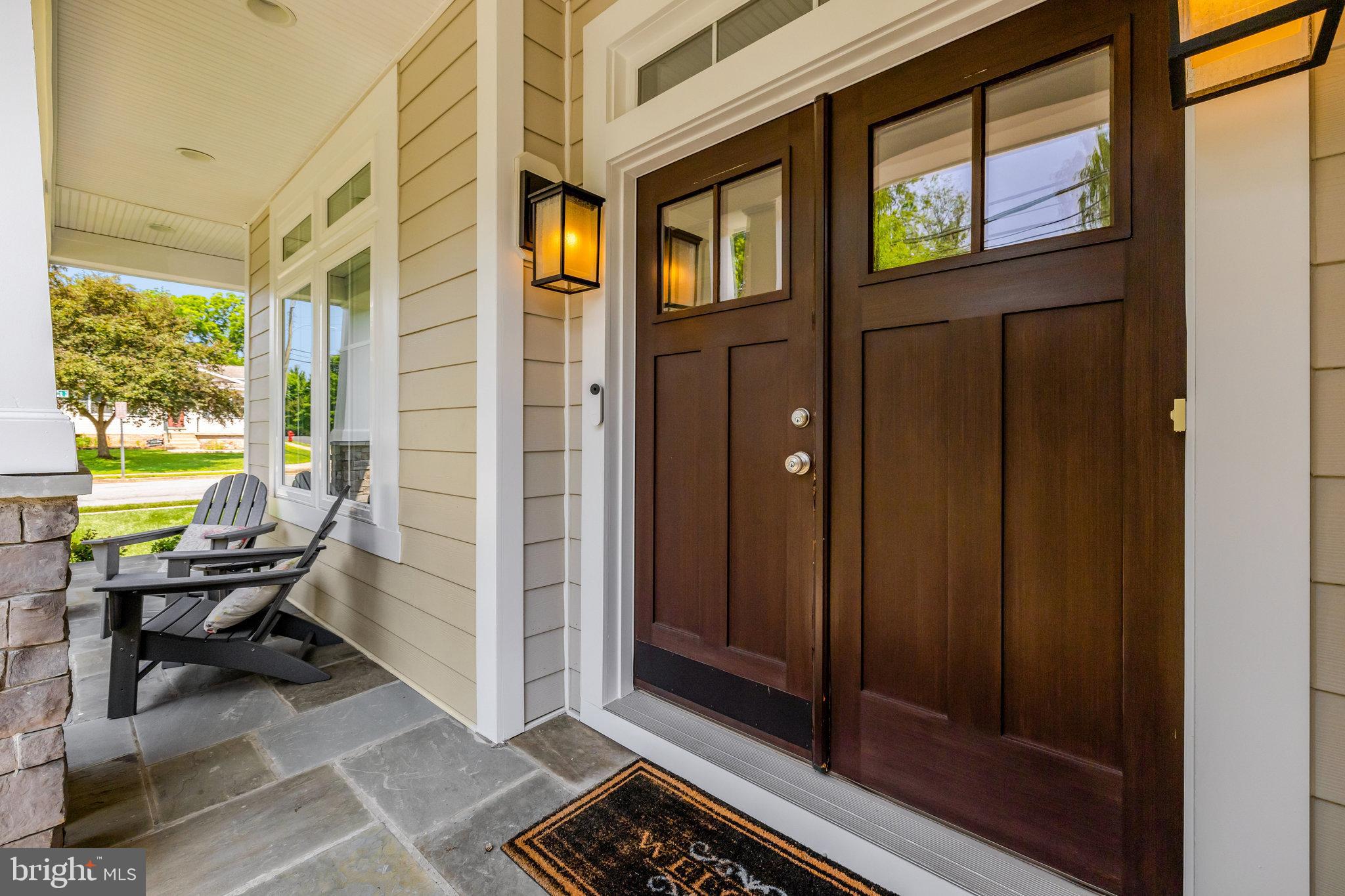 JADE MANOR - Residential