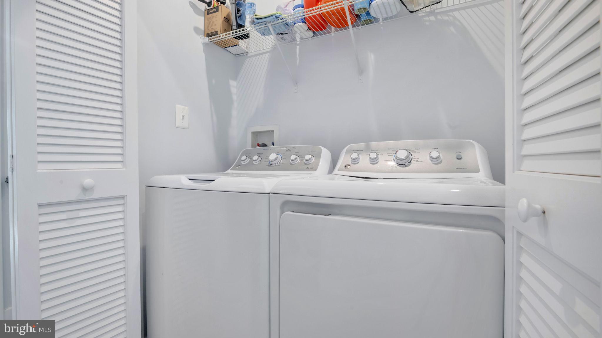 TIMOTHY BRANCH TOWNS - Residential Lease