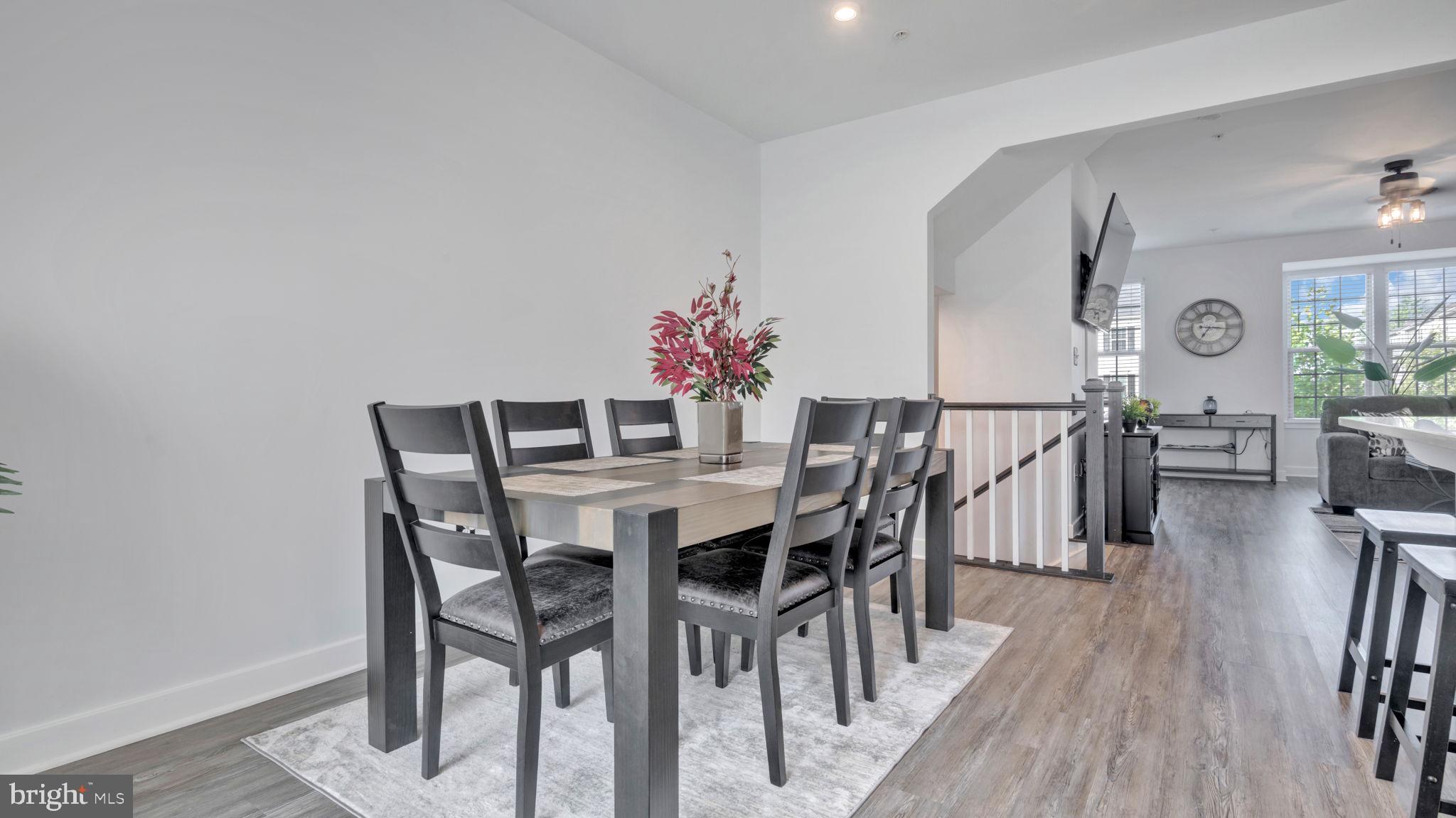 TIMOTHY BRANCH TOWNS - Residential Lease