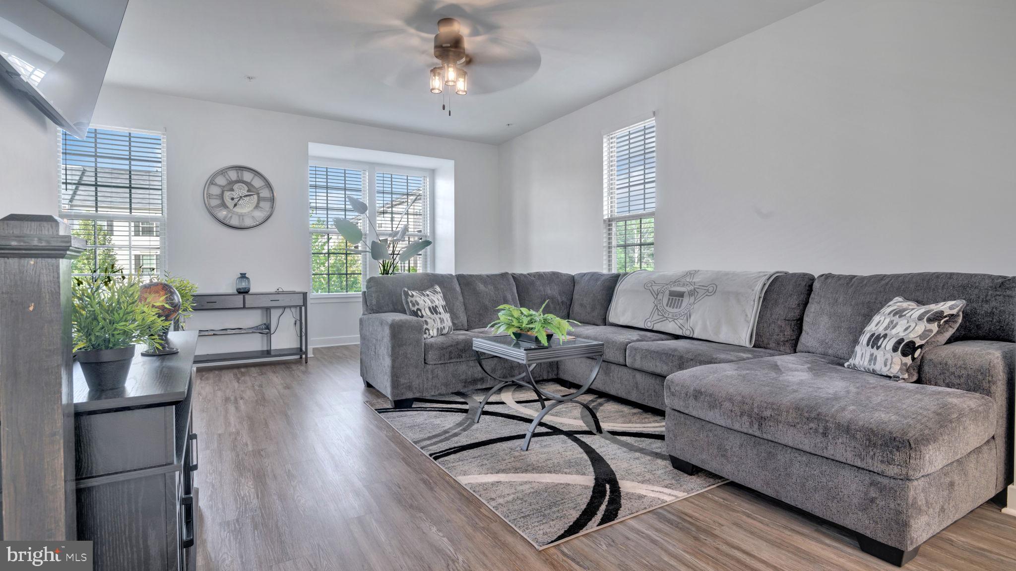 TIMOTHY BRANCH TOWNS - Residential Lease