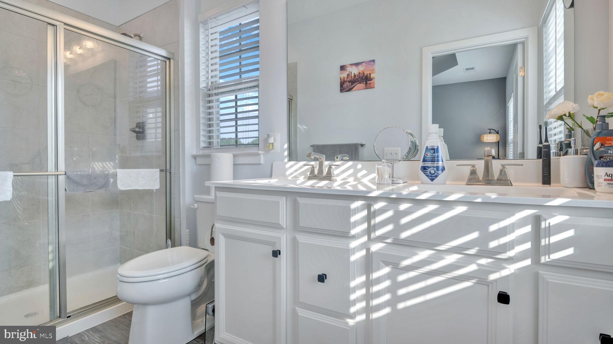 TIMOTHY BRANCH TOWNS - Residential Lease