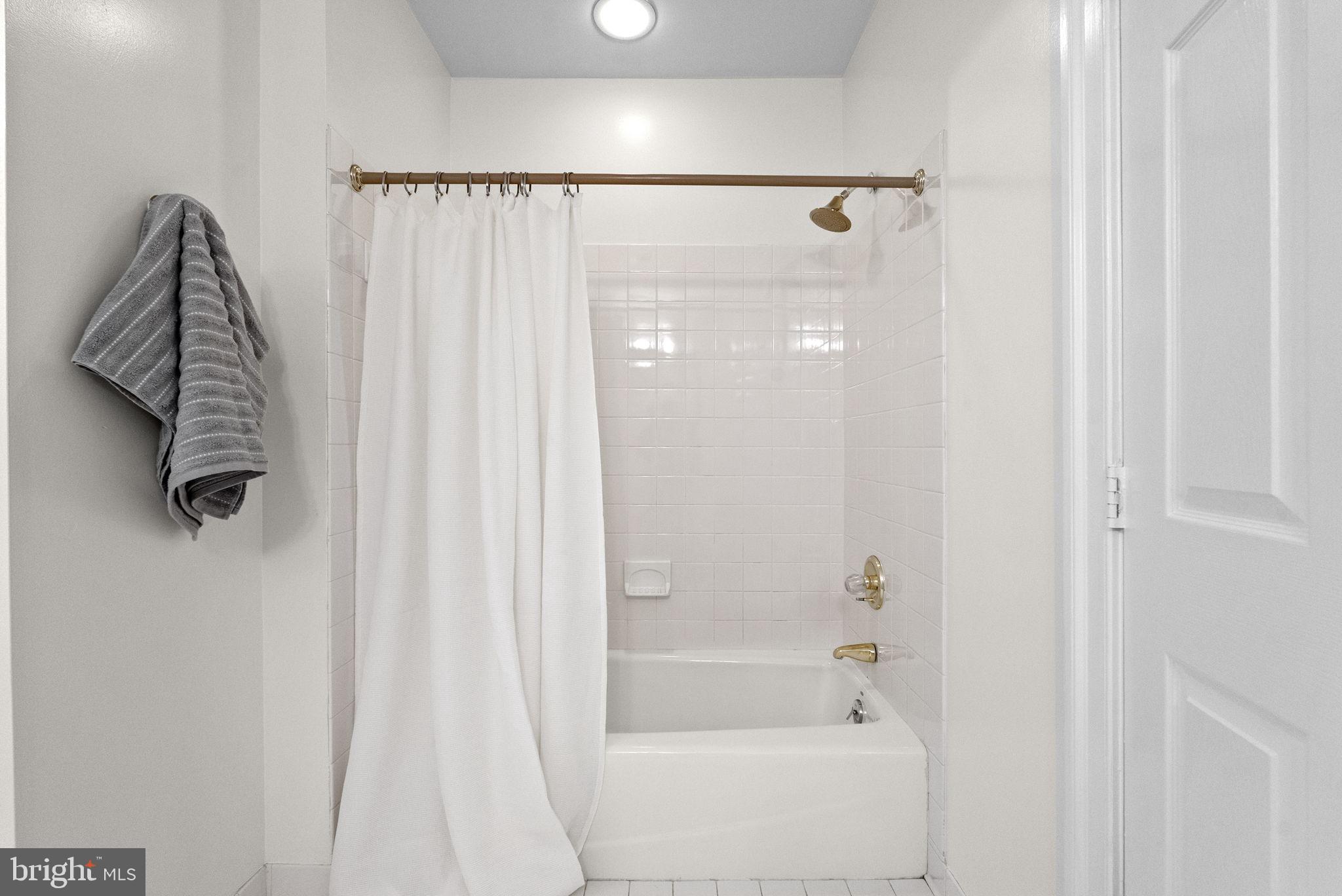 JEFFERSON PARK - Residential