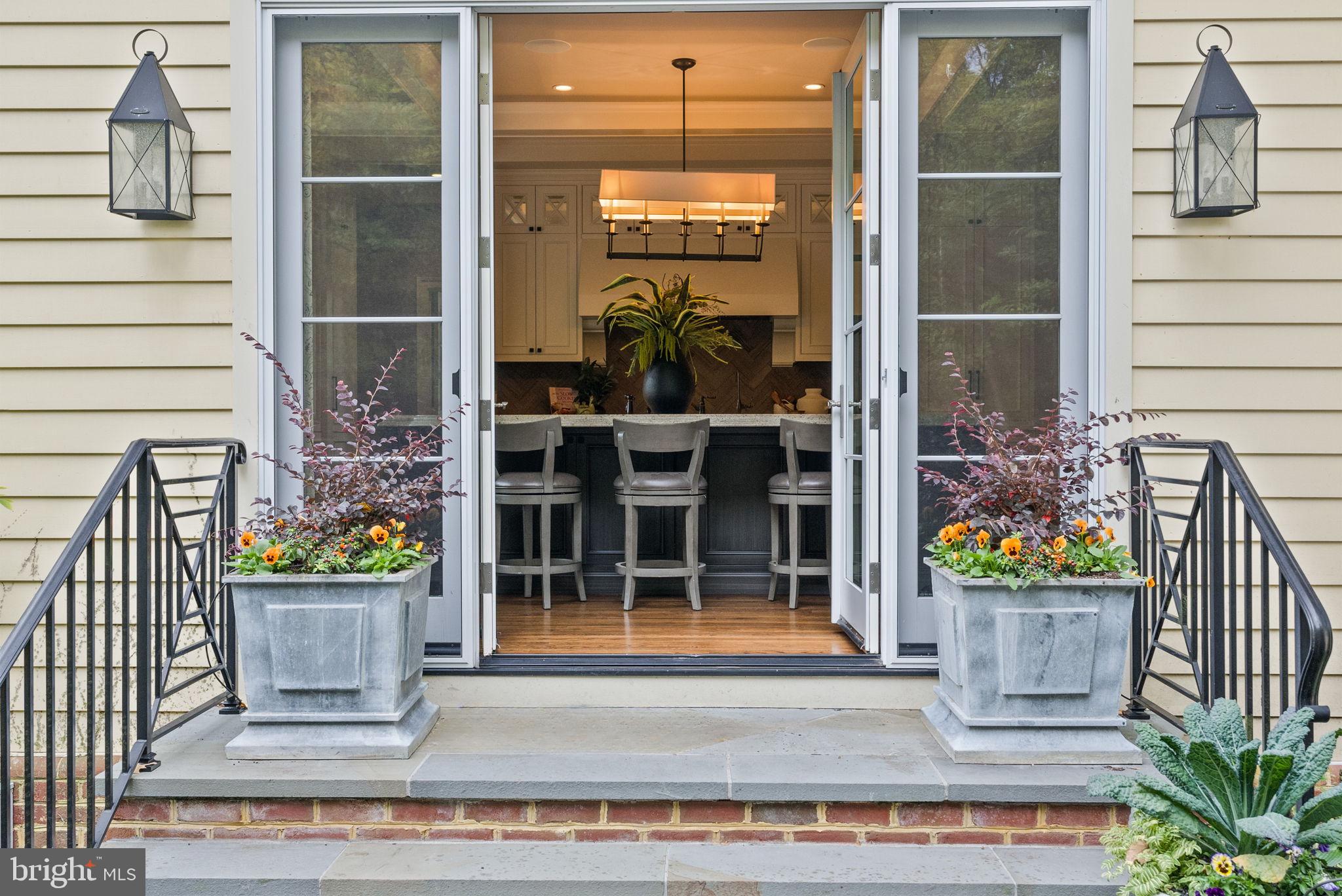 JEFFERSON PARK - Residential