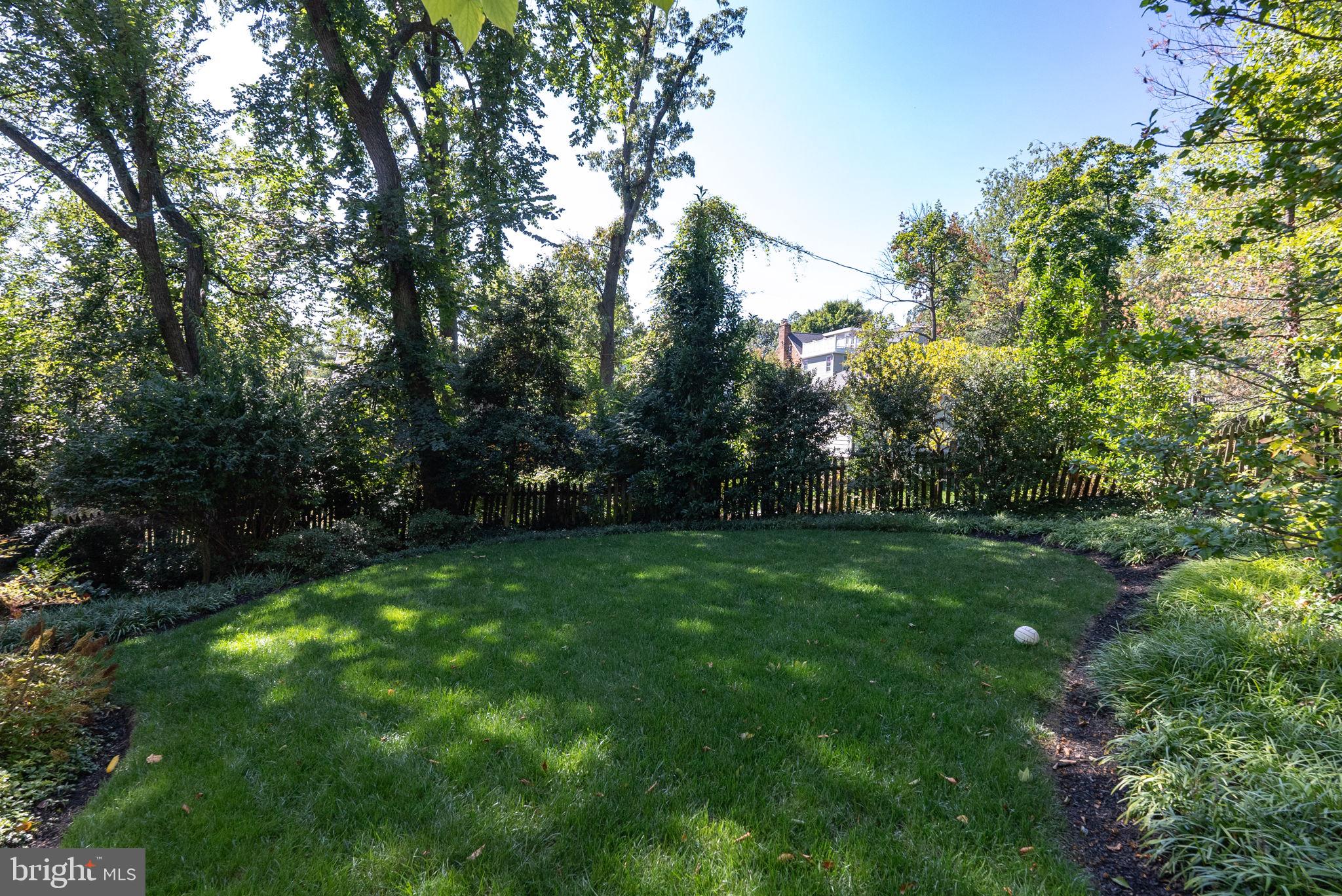 JEFFERSON PARK - Residential