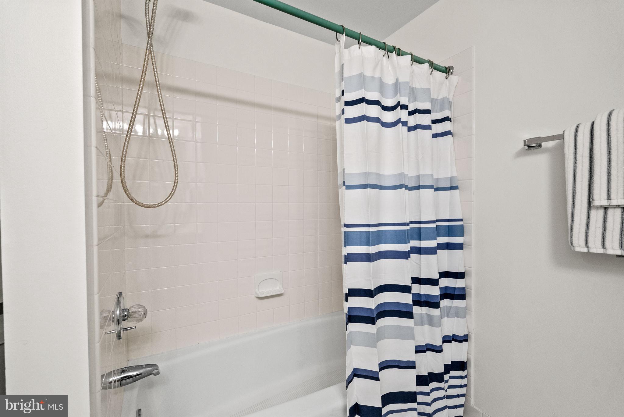 JEFFERSON PARK - Residential