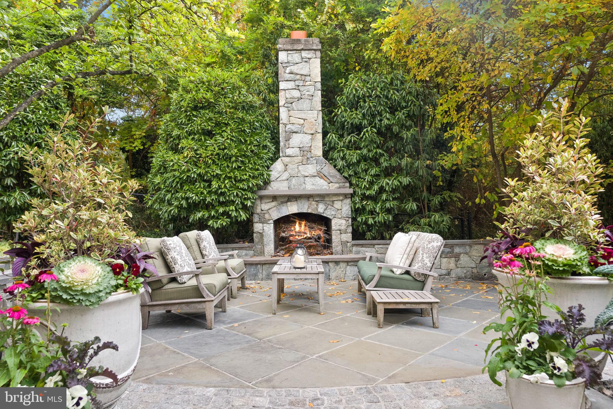 JEFFERSON PARK - Residential