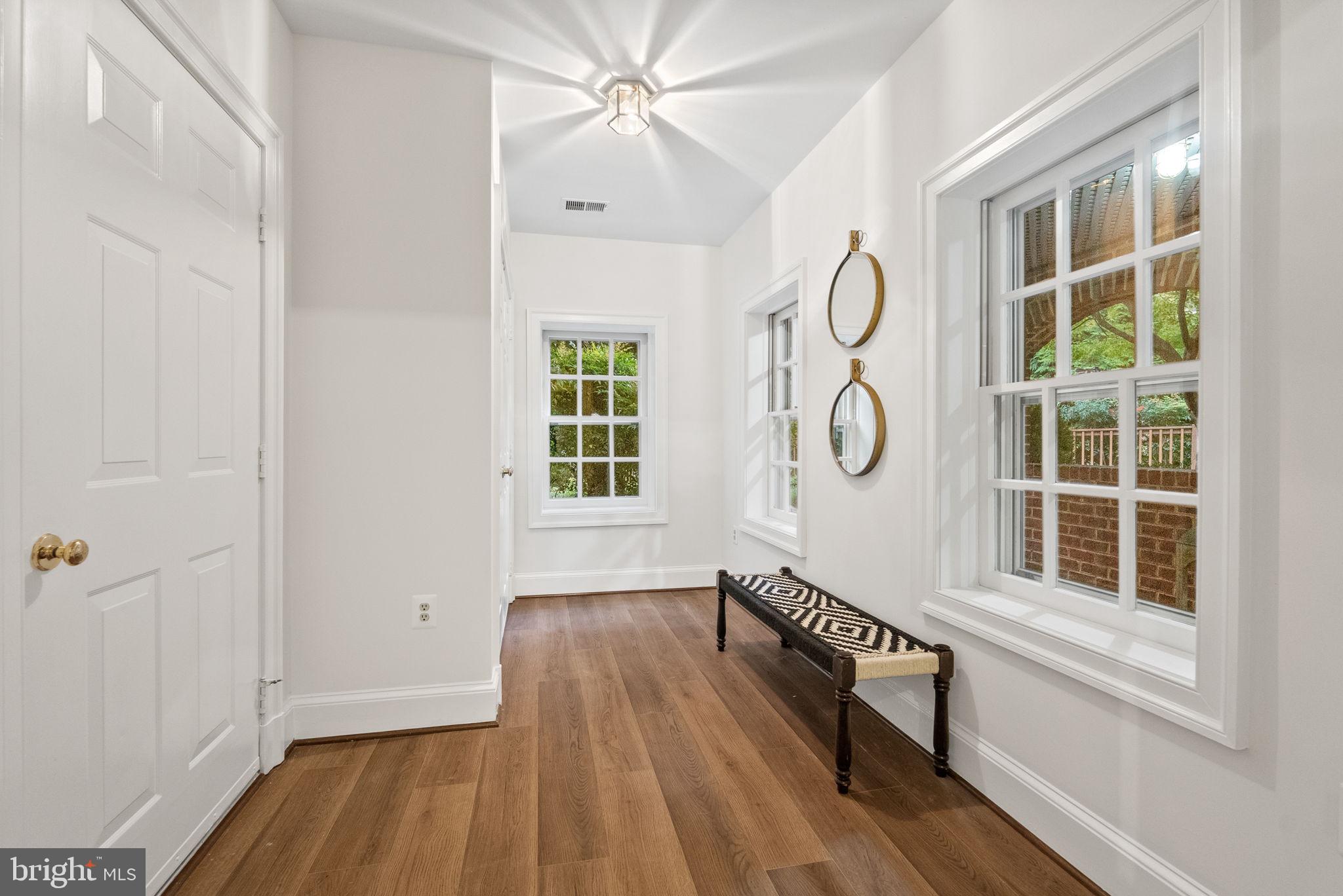 JEFFERSON PARK - Residential