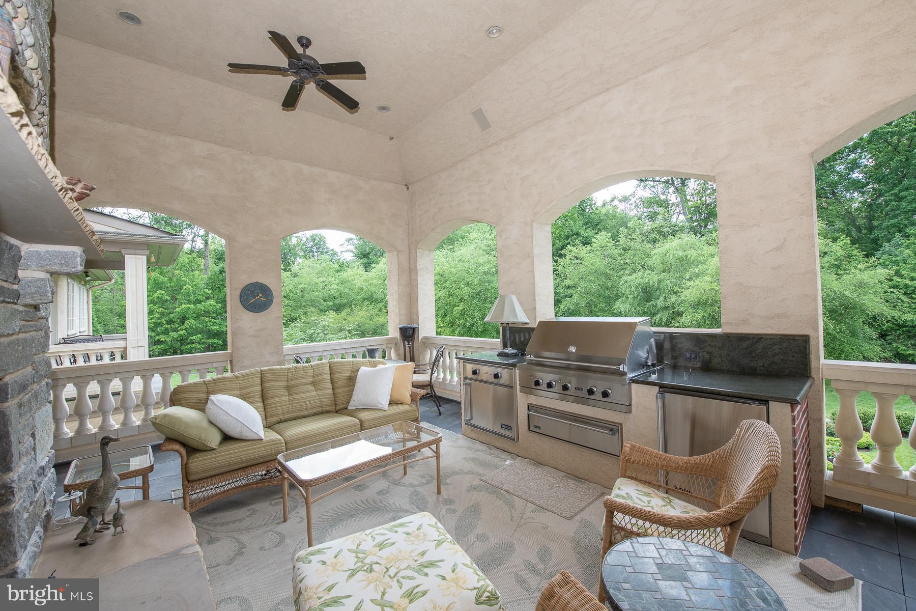 WINFIELD - Residential