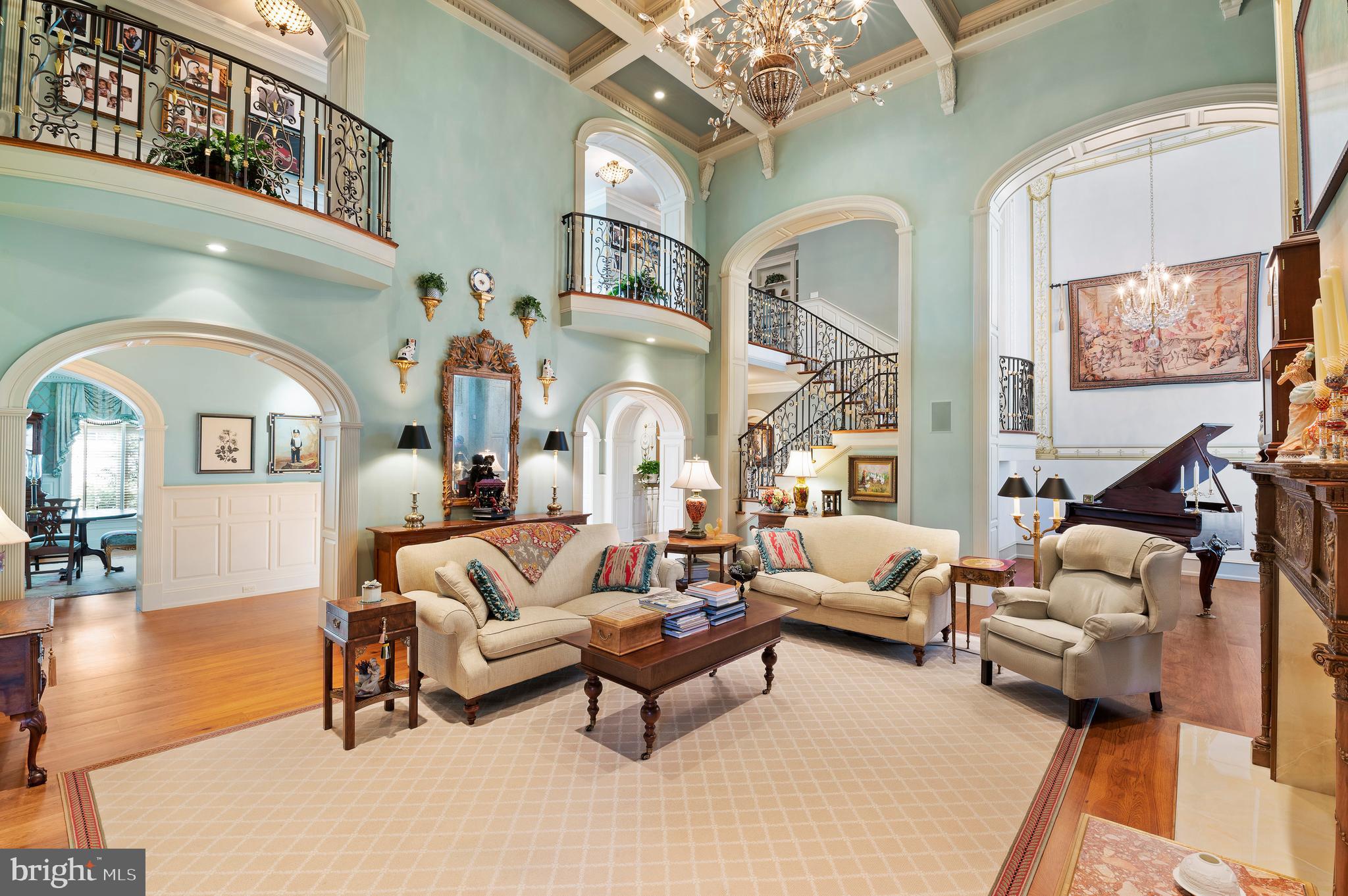 WINFIELD - Residential