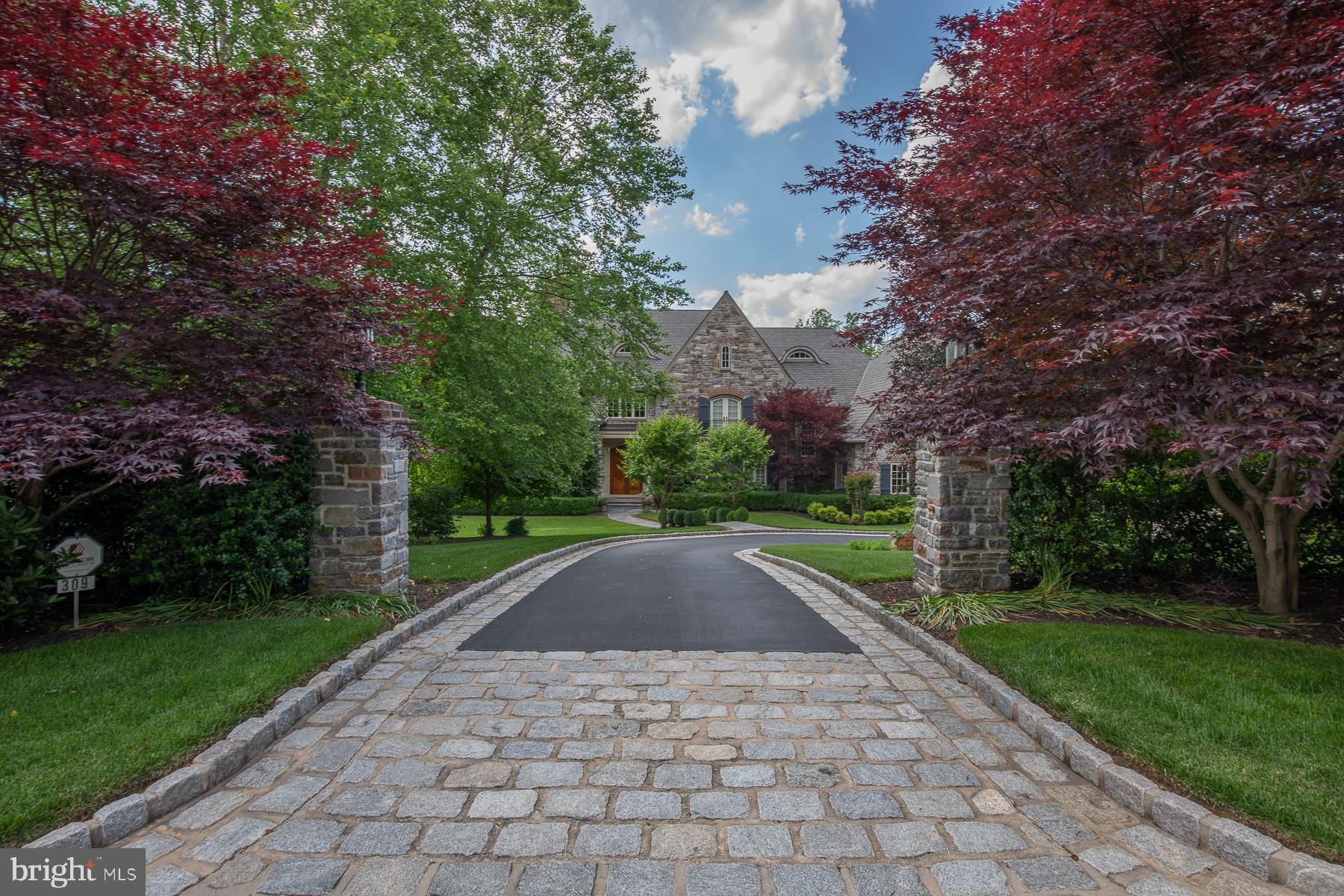 WINFIELD - Residential