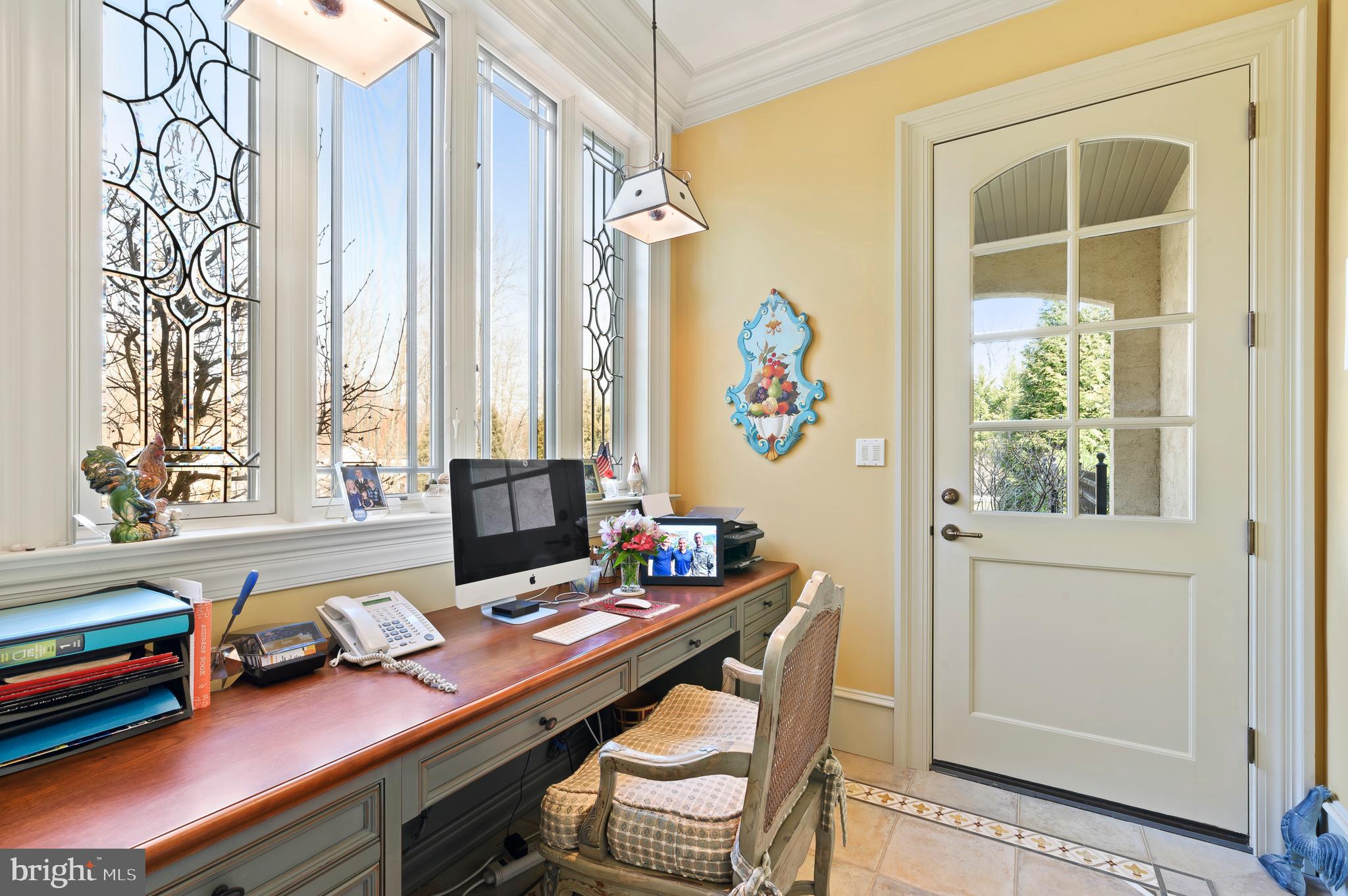 WINFIELD - Residential