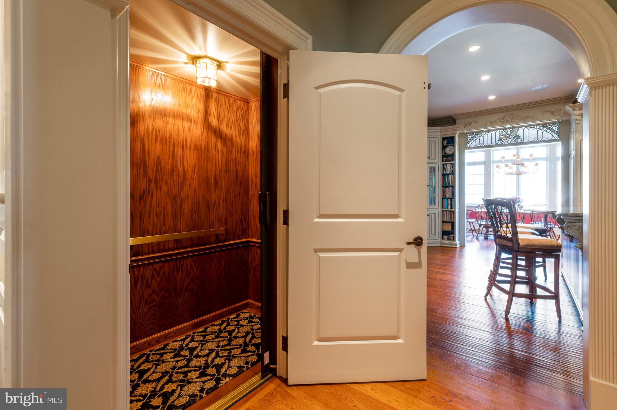 WINFIELD - Residential