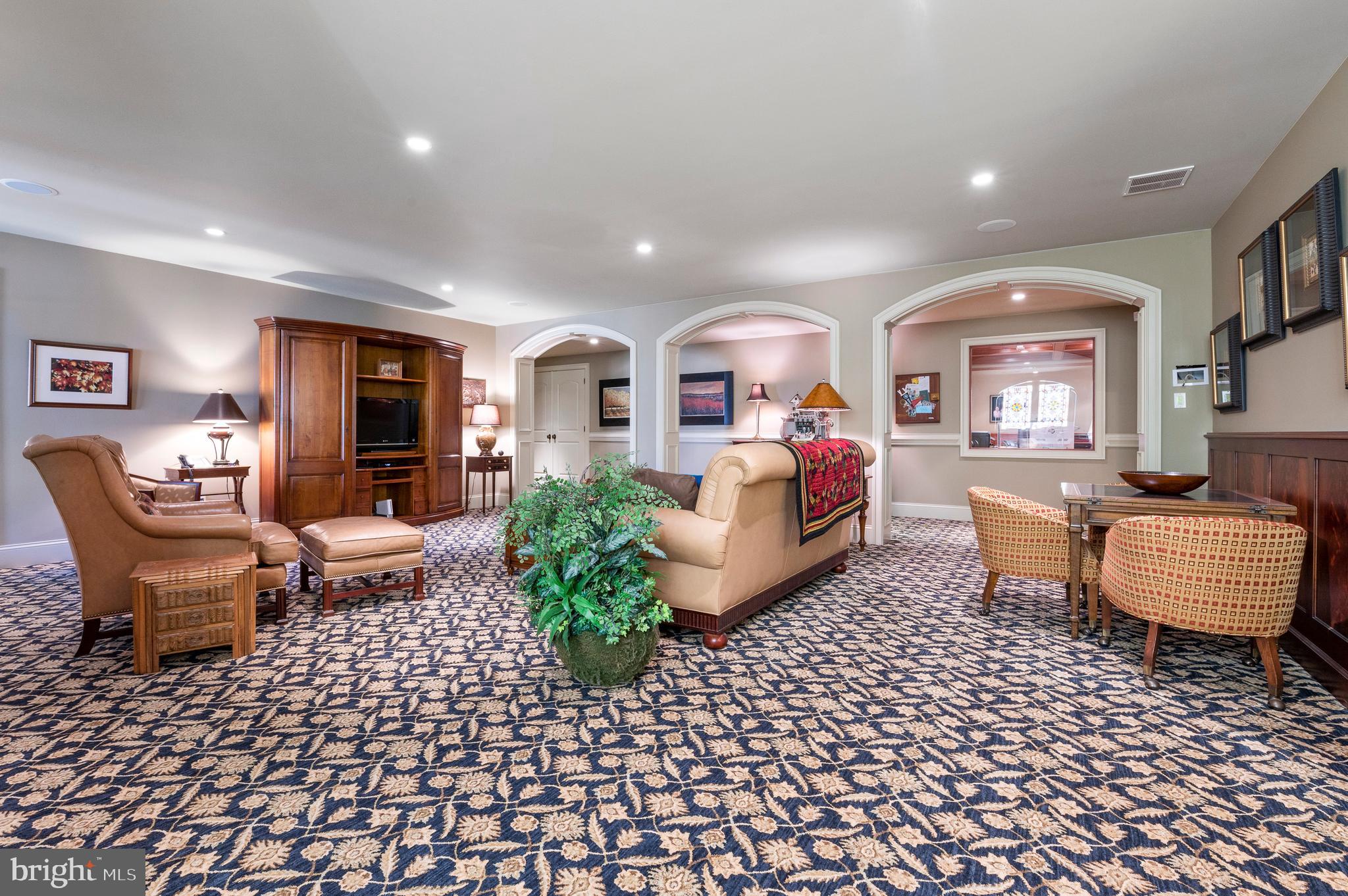 WINFIELD - Residential